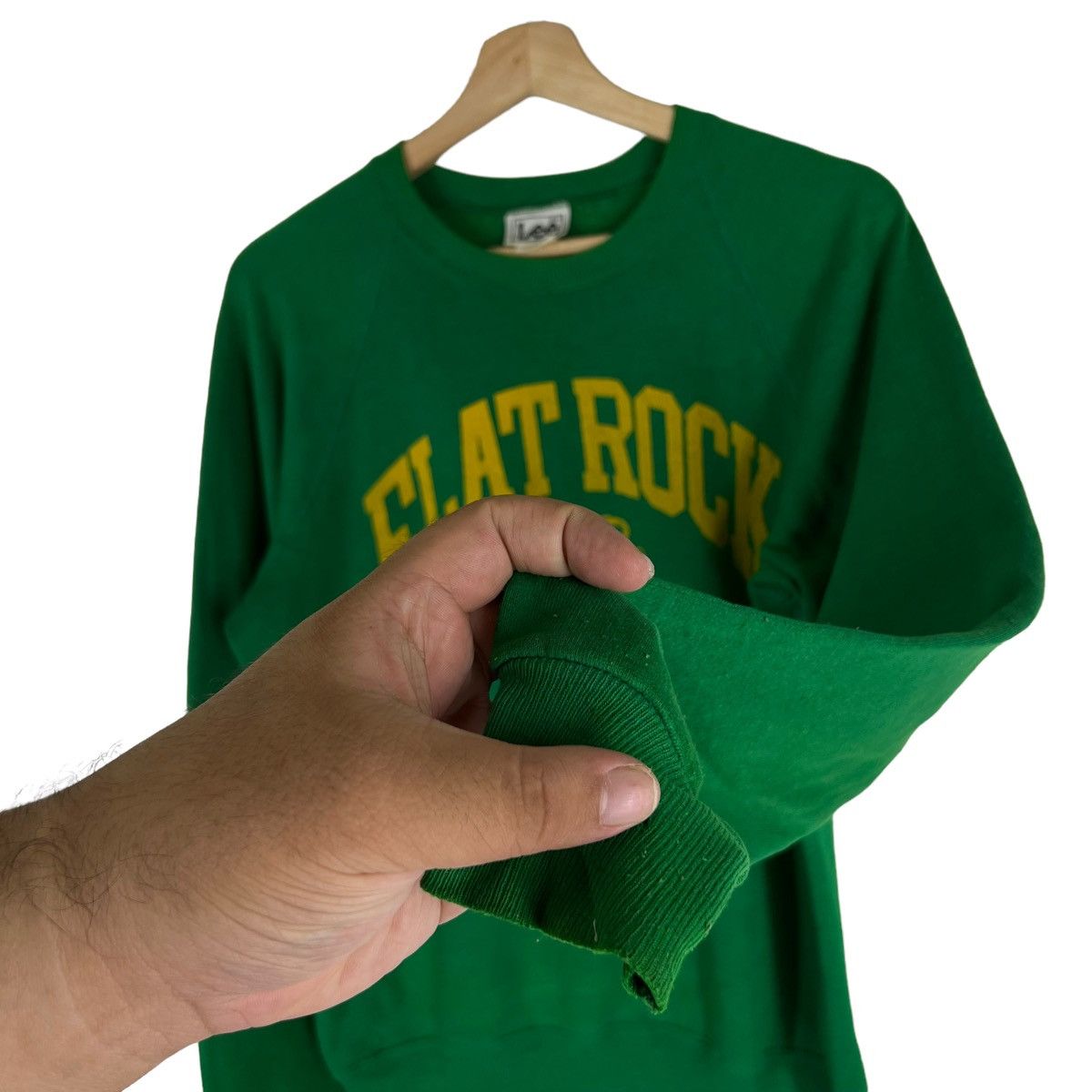 Japanese Brand × Vintage VINTAGE SWEATSHIRT LEE MADE IN USA FLAT ROCK BIG LOGO Size US S / EU 44-46 / 1 - 4 Thumbnail