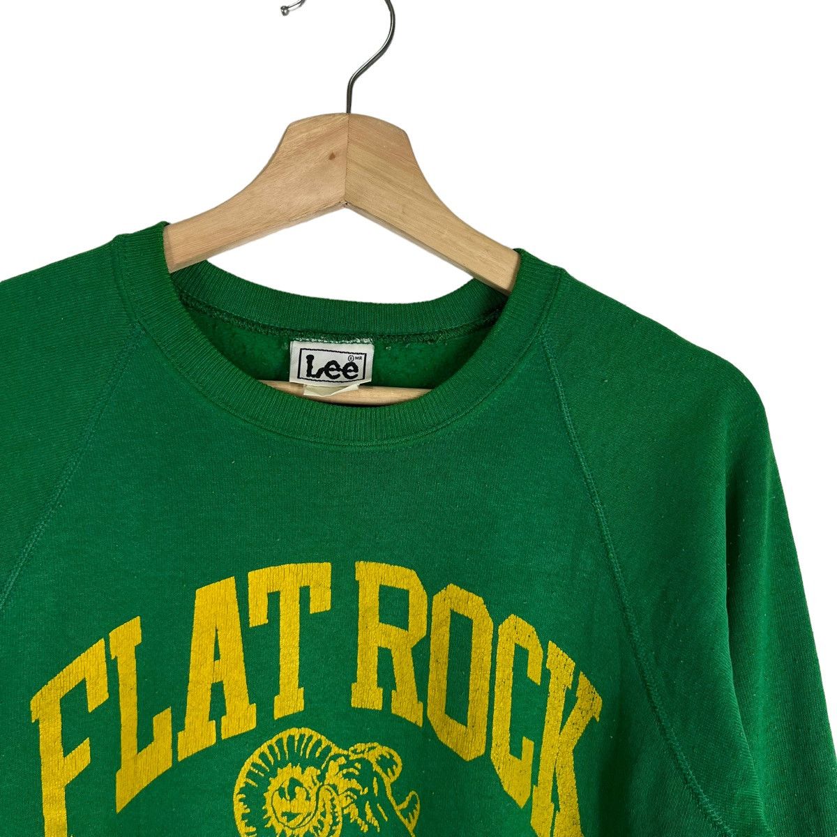 Japanese Brand × Vintage VINTAGE SWEATSHIRT LEE MADE IN USA FLAT ROCK BIG LOGO Size US S / EU 44-46 / 1 - 5 Thumbnail