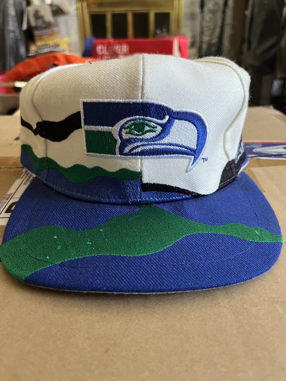 image of Apex One x Pro Line Seattle Seahawks Nfl Vintage Snapback Hat in Cream, Men's