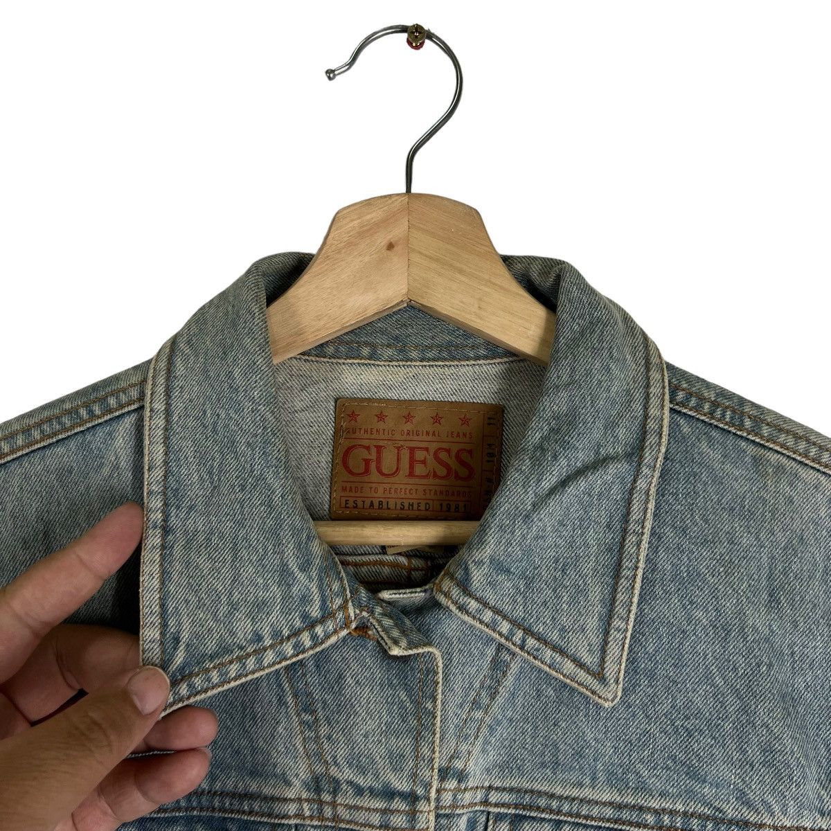 Japanese Brand VINTAGE TRUCKER DENIM JACKET GUESS Size US M / EU 48-50 / 2 - 6 Thumbnail