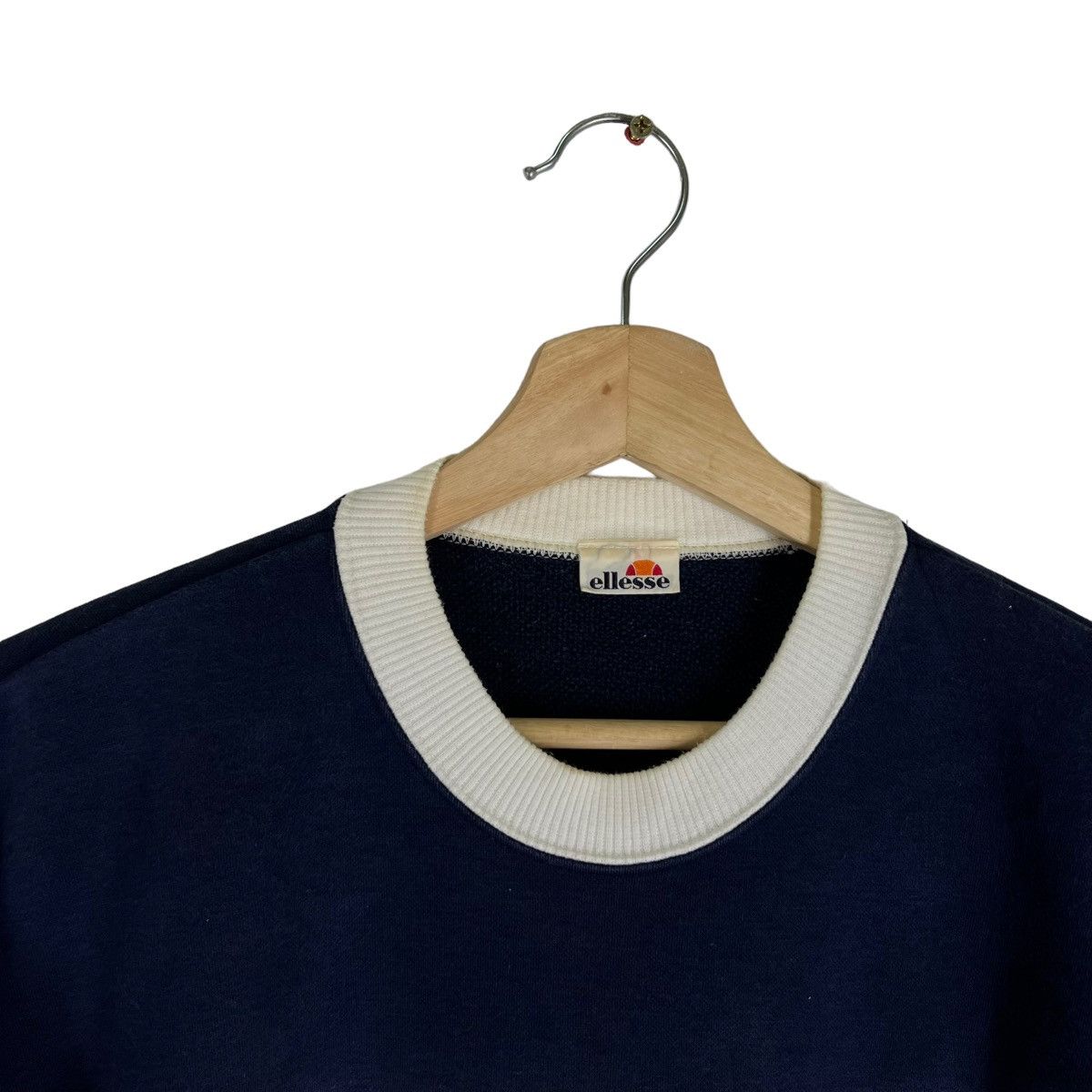 Japanese Brand VINTAGE SWEATSHIRT CREWNECK ELLESSE JAPAN MADE BIG LOGO Size US S / EU 44-46 / 1 - 6 Thumbnail