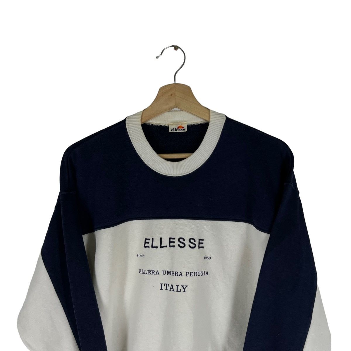Japanese Brand VINTAGE SWEATSHIRT CREWNECK ELLESSE JAPAN MADE BIG LOGO Size US S / EU 44-46 / 1 - 3 Thumbnail