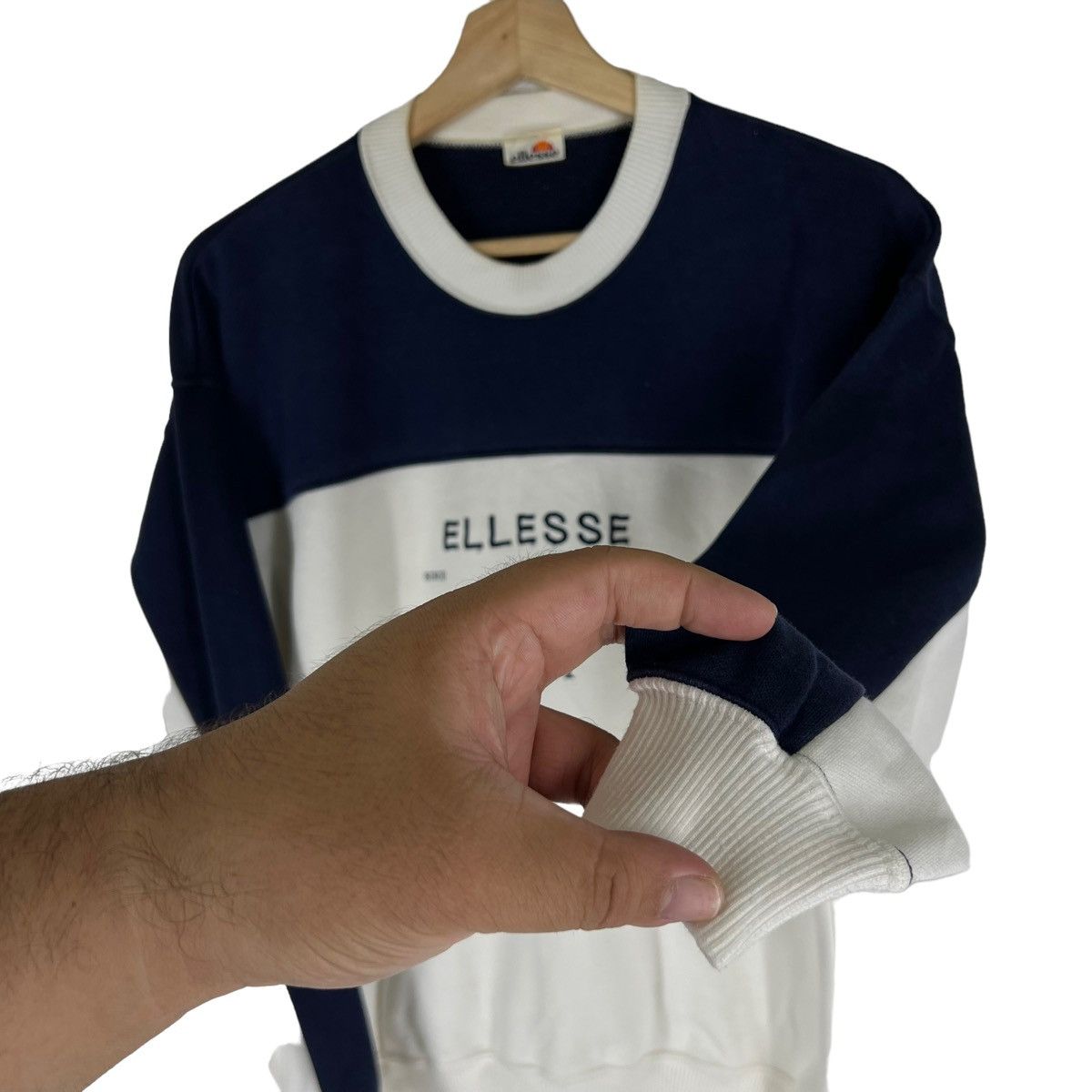 Japanese Brand VINTAGE SWEATSHIRT CREWNECK ELLESSE JAPAN MADE BIG LOGO Size US S / EU 44-46 / 1 - 7 Thumbnail