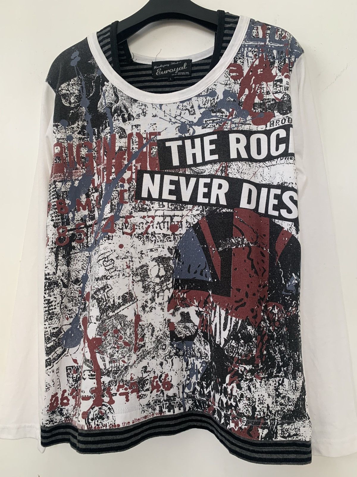 If Six Was Nine Japanese Brand Euroyal The Rock Never Dies Punk Long Sleeve Size US L / EU 52-54 / 3 - 4 Thumbnail