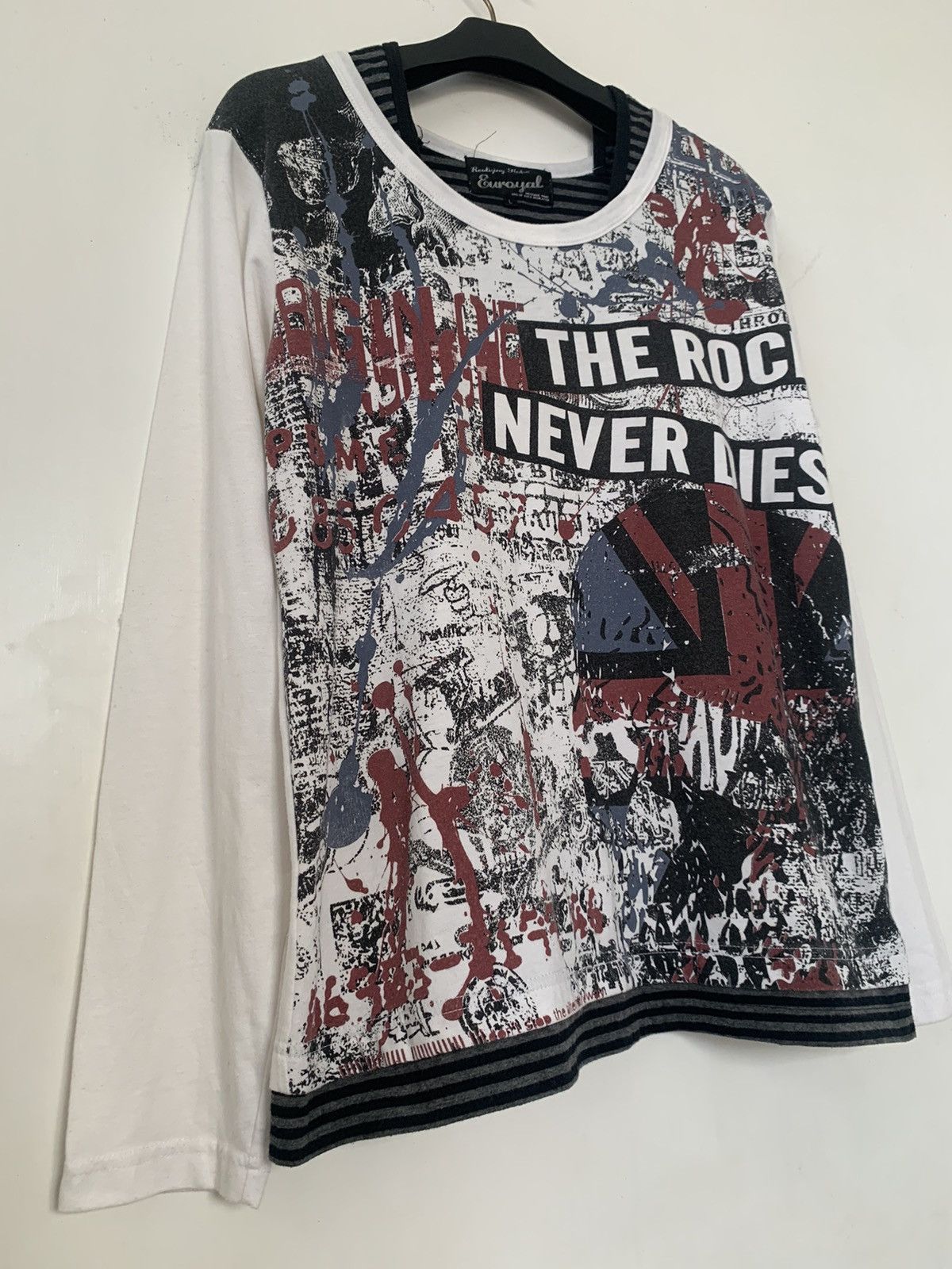 If Six Was Nine Japanese Brand Euroyal The Rock Never Dies Punk Long Sleeve Size US L / EU 52-54 / 3 - 5 Thumbnail