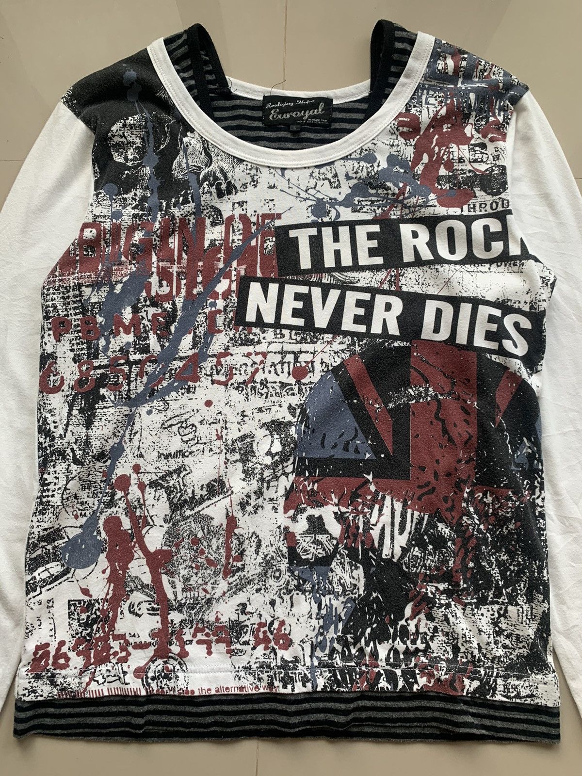 If Six Was Nine Japanese Brand Euroyal The Rock Never Dies Punk Long Sleeve Size US L / EU 52-54 / 3 - 3 Thumbnail