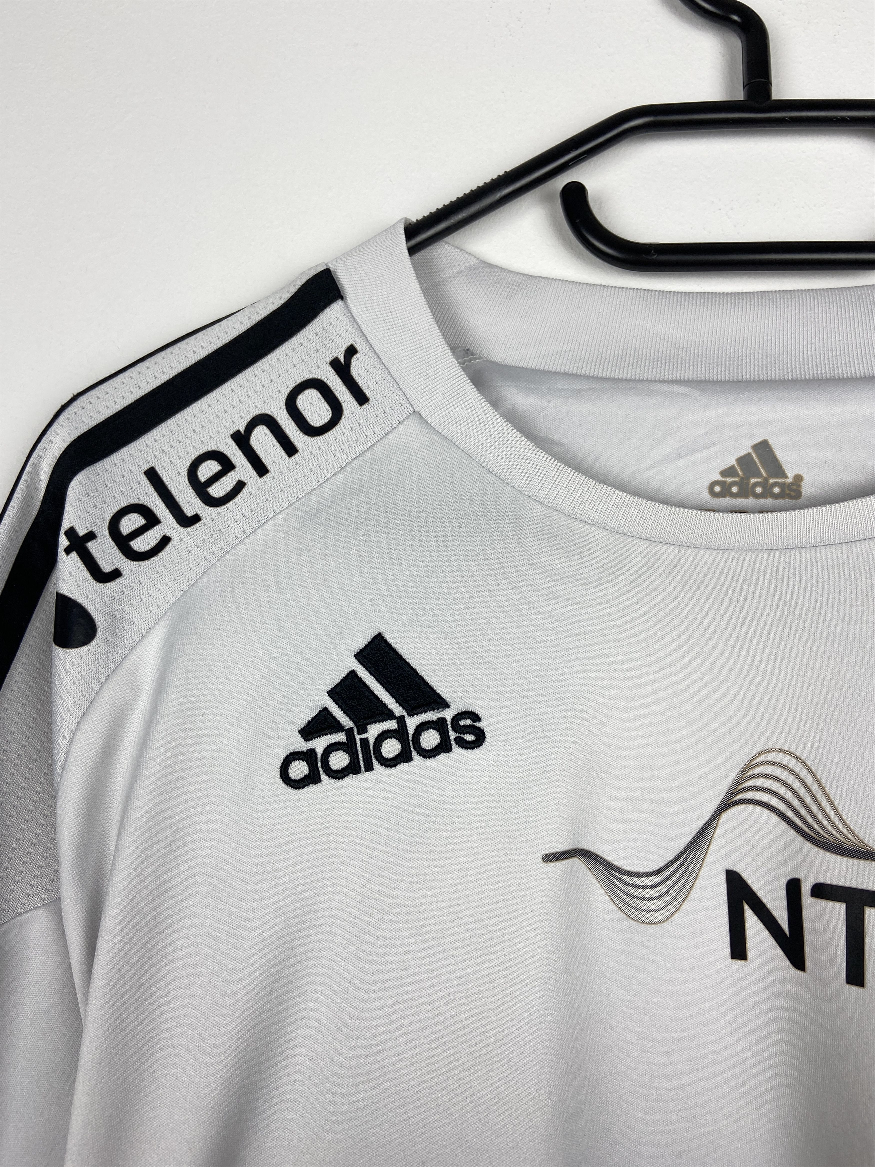 Adidas Rosenborg 2010/2011 Home Soccer Jersey Shirt Football Size US M / EU 48-50 / 2 - 6 Thumbnail