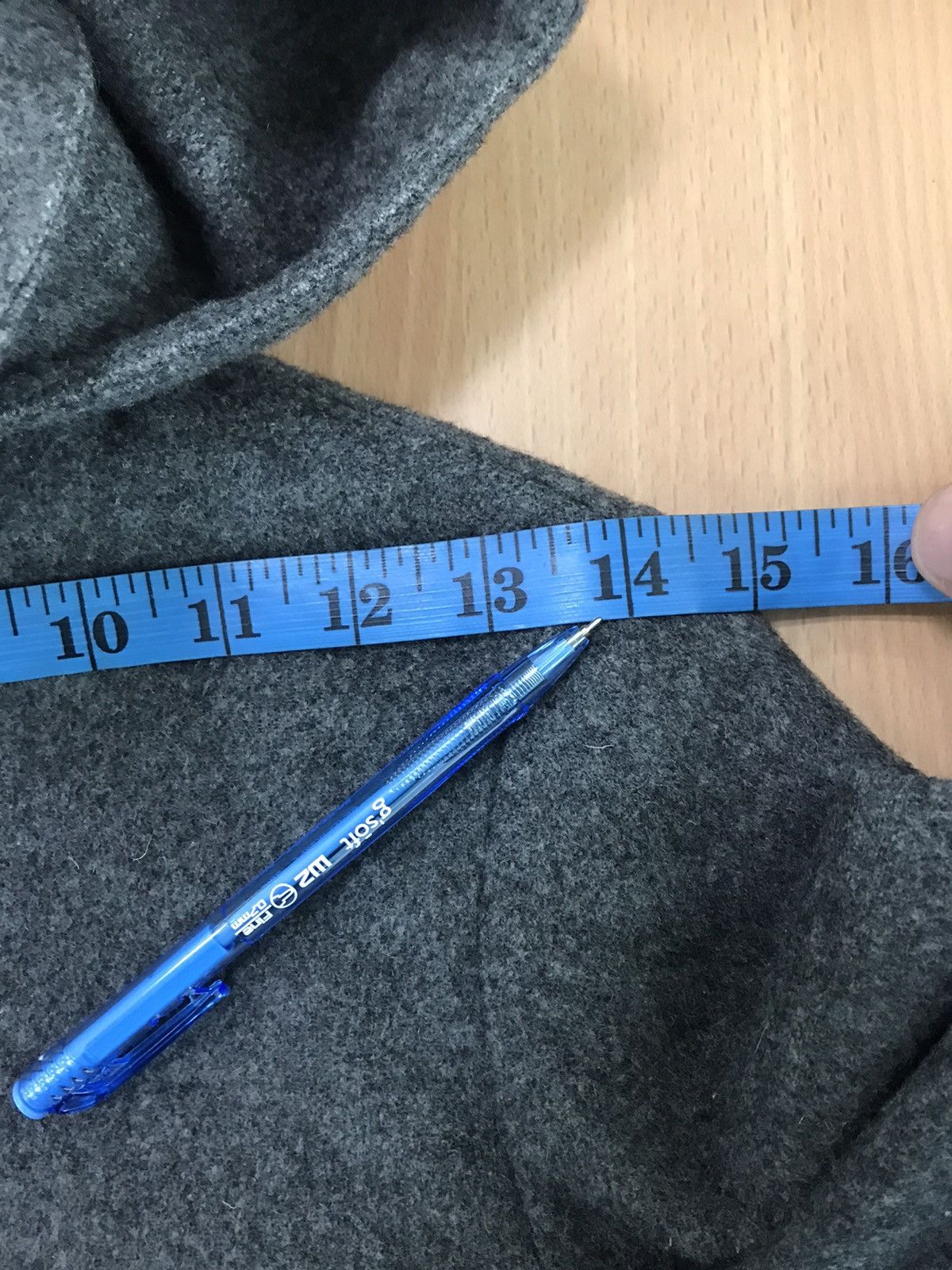 Mackintosh Mackintosh Wool Hooded Coat – Timeless British Elegance Size S / US 4 / IT 40 - 22 Thumbnail
