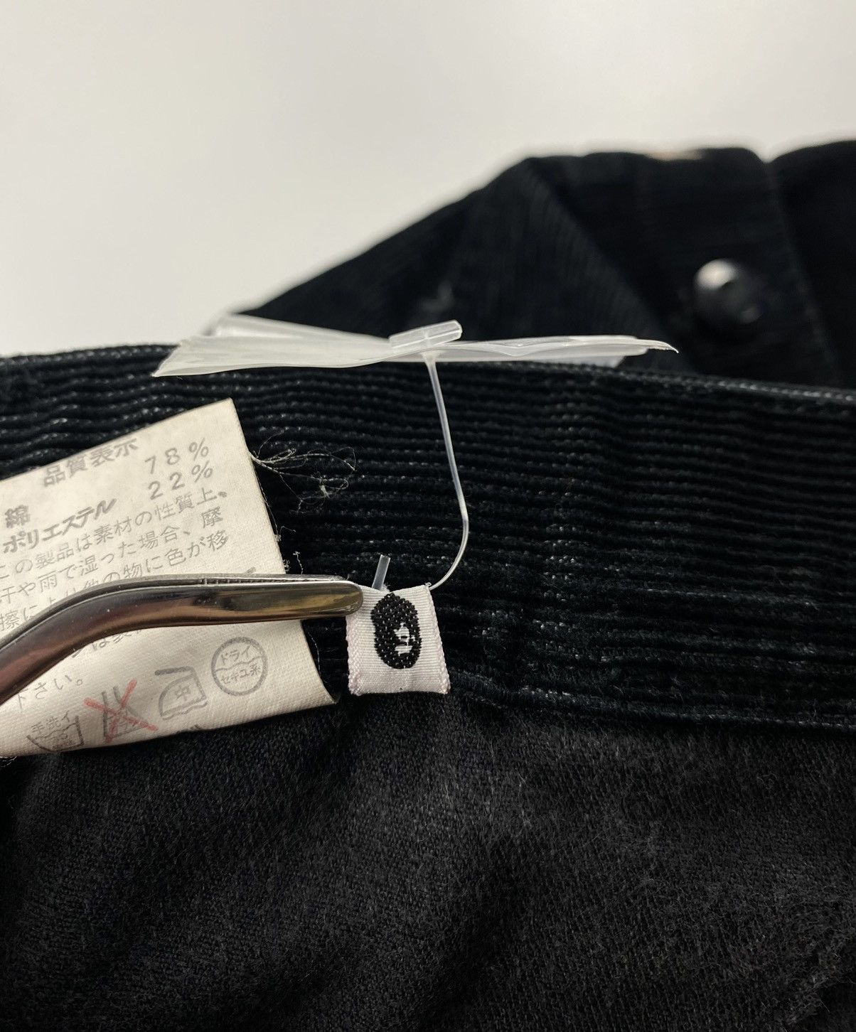Bape Vintage Corduroy Cargo Pants Size US 34 / EU 50 - 9 Thumbnail