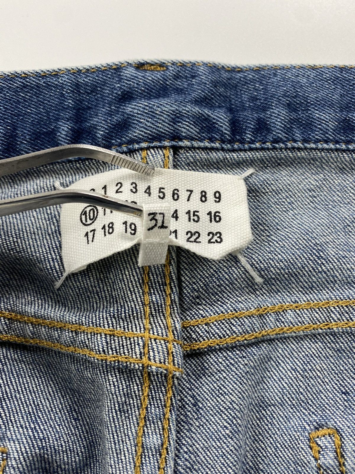 Maison Margiela Maison Margiela F/W'16 Distressed Cut-Off Denim Size US 32 / EU 48 - 9 Thumbnail