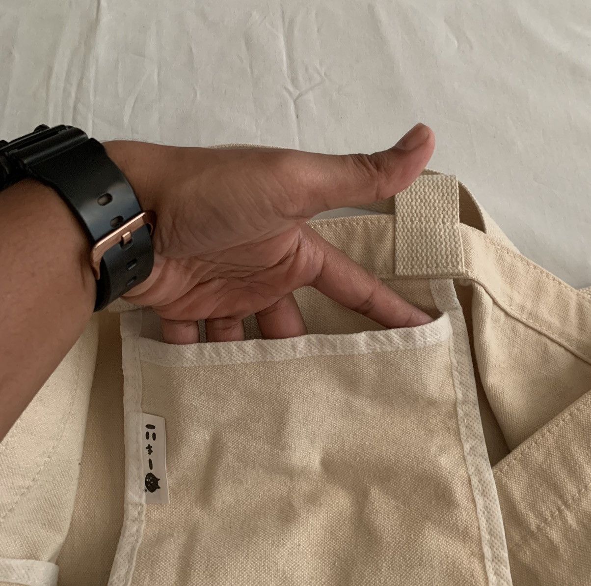 Issey Miyake Ne-Net by Issey Miyake Sling Bag Size ONE SIZE - 9 Thumbnail