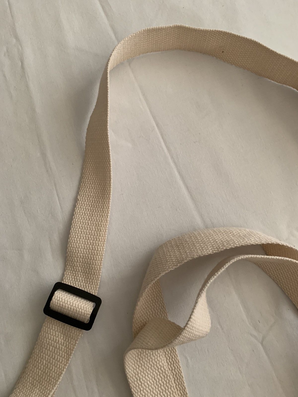 Issey Miyake Ne-Net by Issey Miyake Sling Bag Size ONE SIZE - 5 Thumbnail