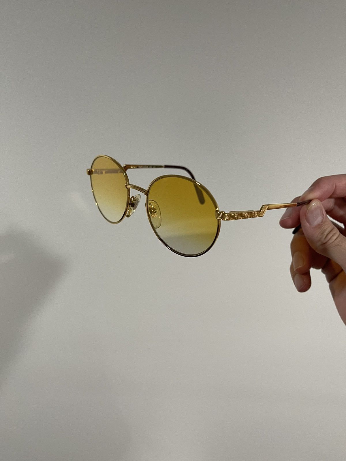 Vintage Hilton Vintage Orange Gradient / 24kt Gold / Round Sunglass Size ONE SIZE - 9 Thumbnail