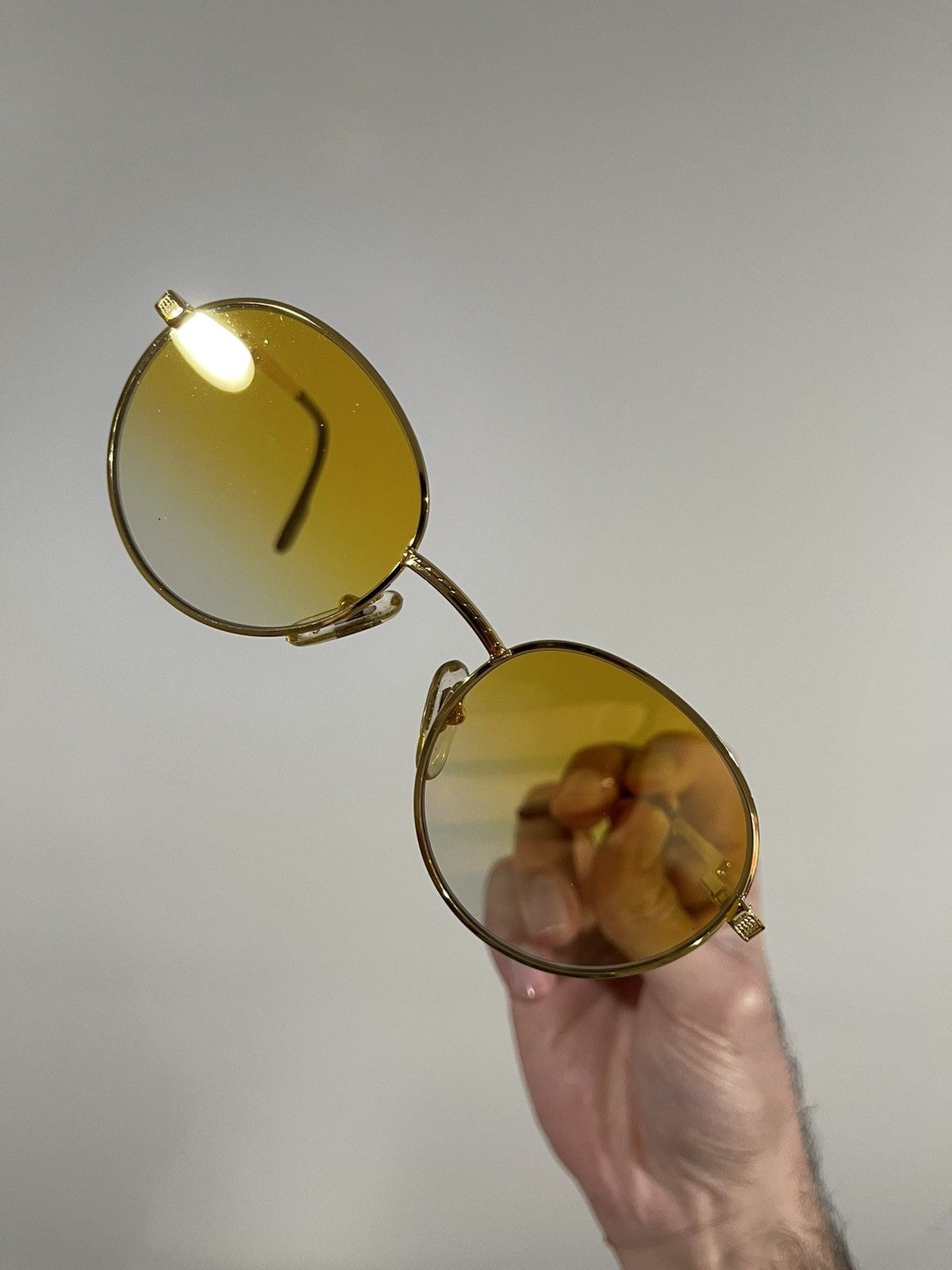 Vintage Hilton Vintage Orange Gradient / 24kt Gold / Round Sunglass Size ONE SIZE - 10 Thumbnail