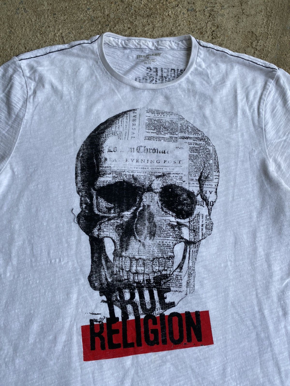 True Religion × Vintage Vintage Y2K True Religion Skull World Tour Shirt Size US XXL / EU 58 / 5 - 2 Thumbnail
