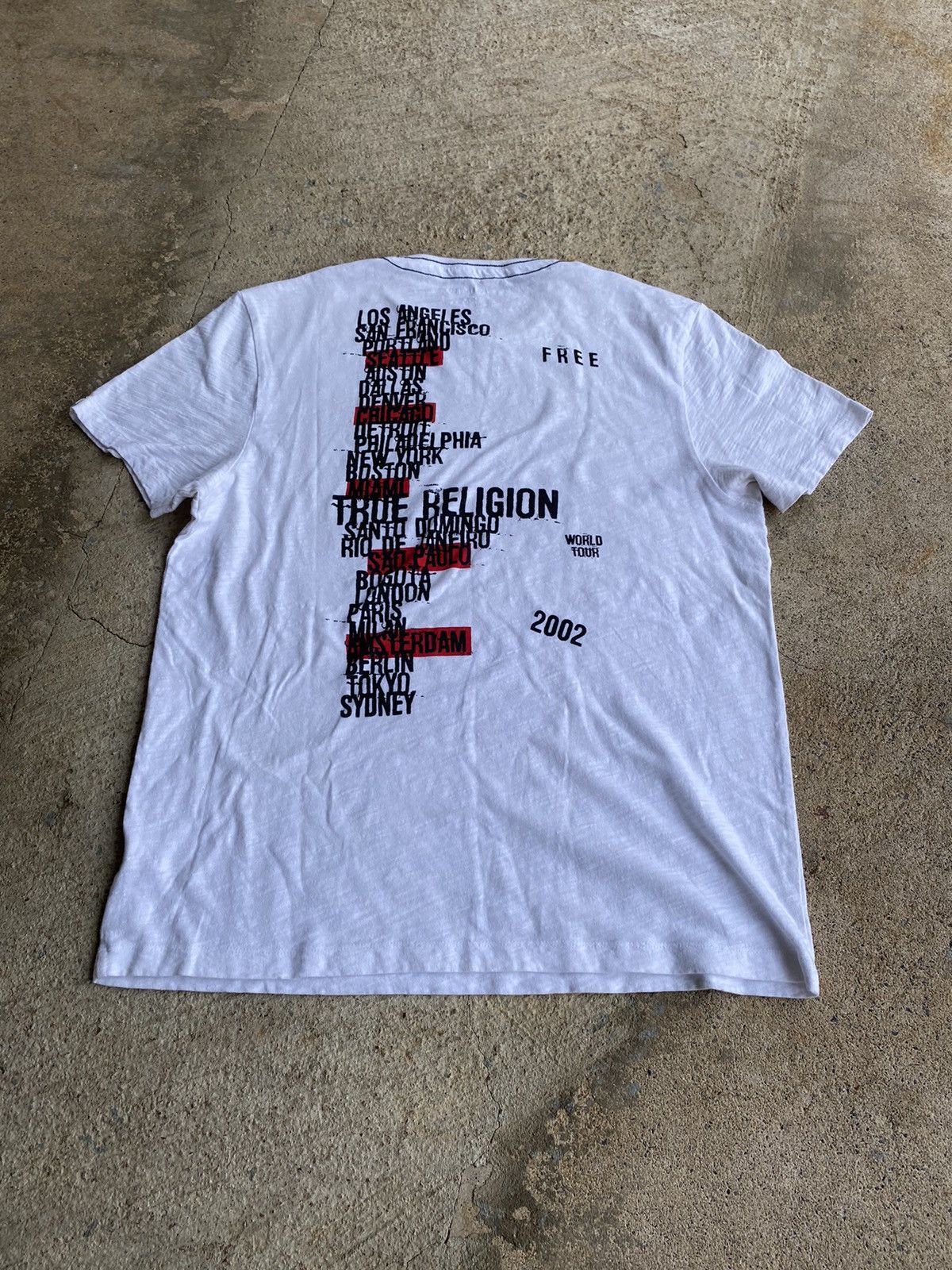 True Religion × Vintage Vintage Y2K True Religion Skull World Tour Shirt Size US XXL / EU 58 / 5 - 6 Thumbnail