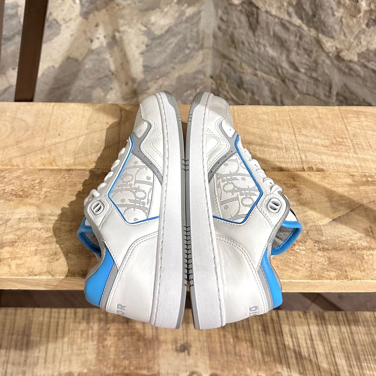 Dior Dior B27 White Blue Low-top Sneakers Size US 6 / IT 36 - 8 Thumbnail
