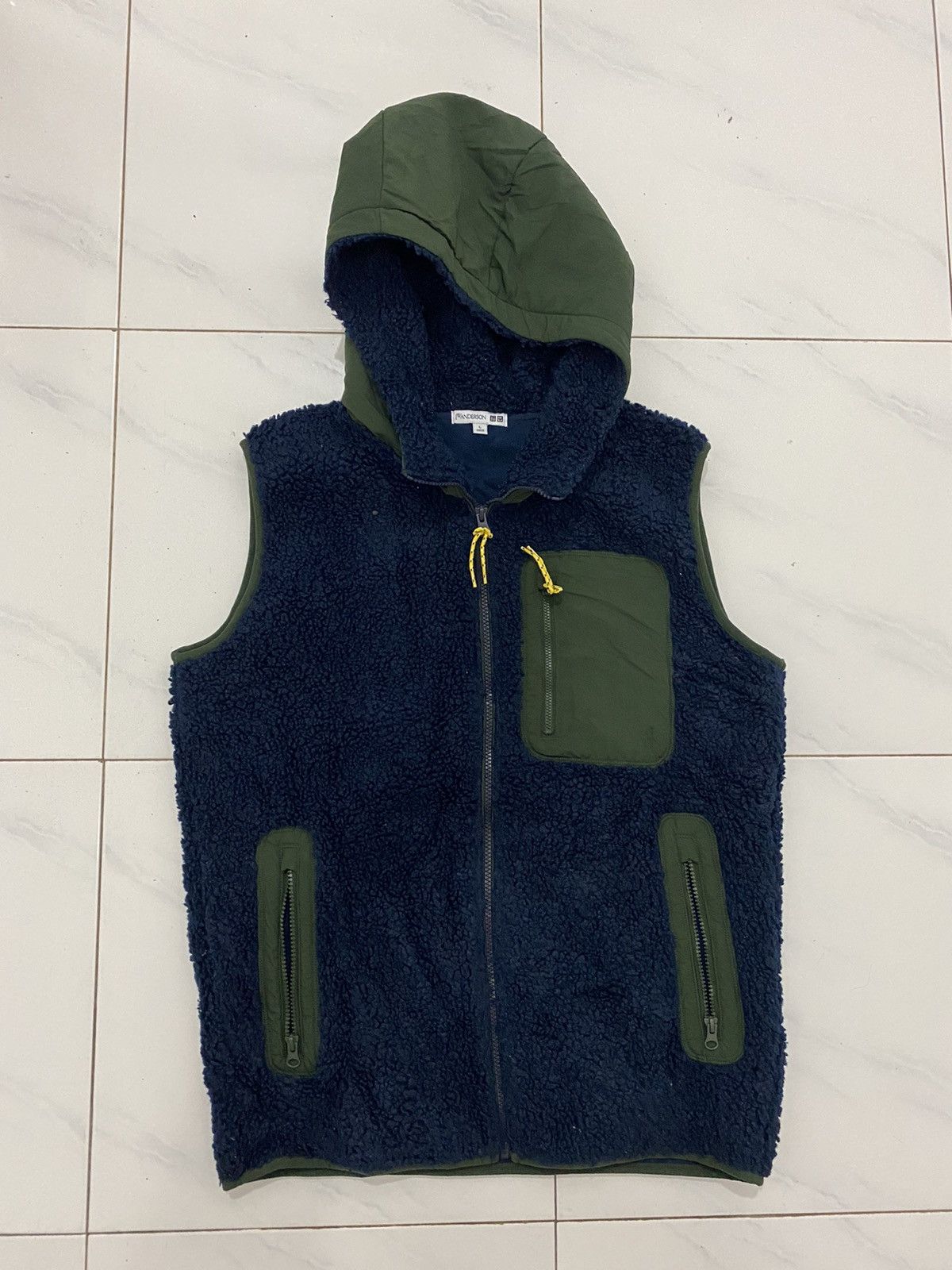 JW Anderson × Uniqlo J.W Anderson X Uniqlo Sherpa Fleece Hoodie Jacket Size US L / EU 52-54 / 3 - 2 Thumbnail