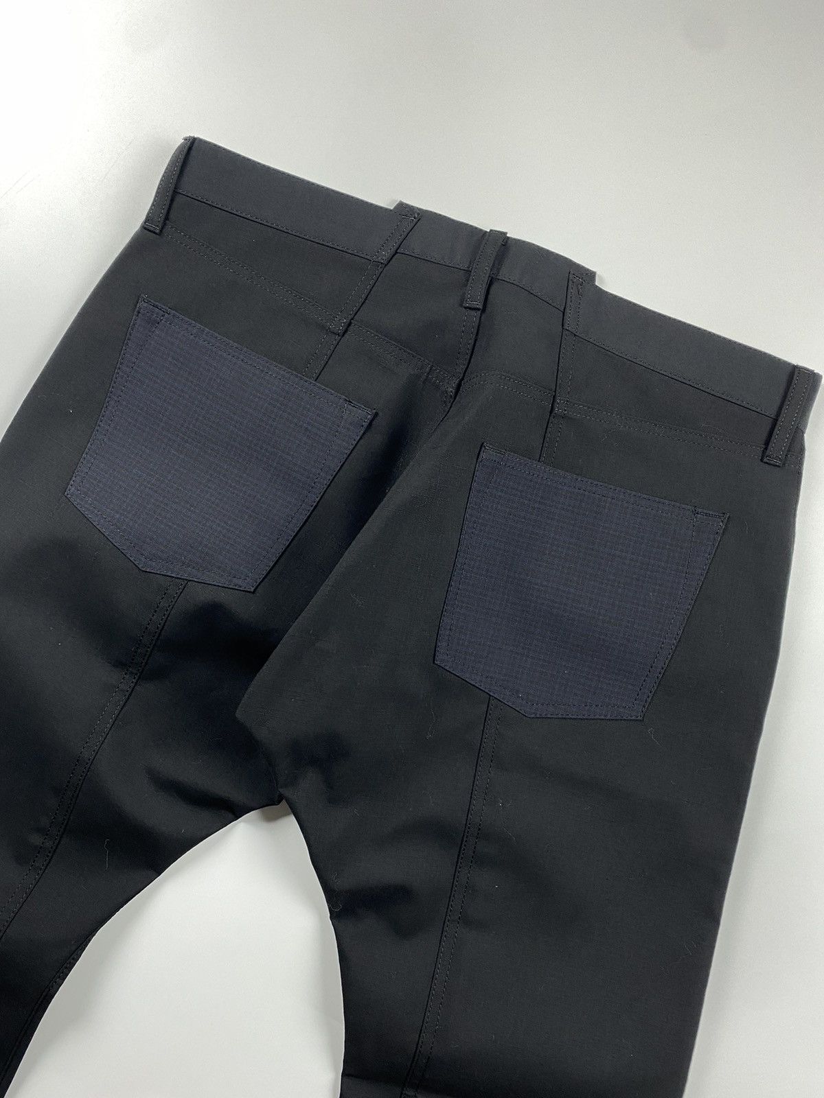 Junya Watanabe Junya Watanabe F/W’18 Laminated Tropical Wool Pants Size US 34 / EU 50 - 14 Thumbnail
