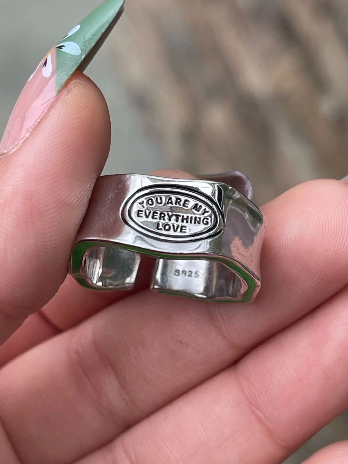 Complex Geometries Adjustable Elegant Carving Green Stripe Ring Size ONE SIZE - 3 Thumbnail