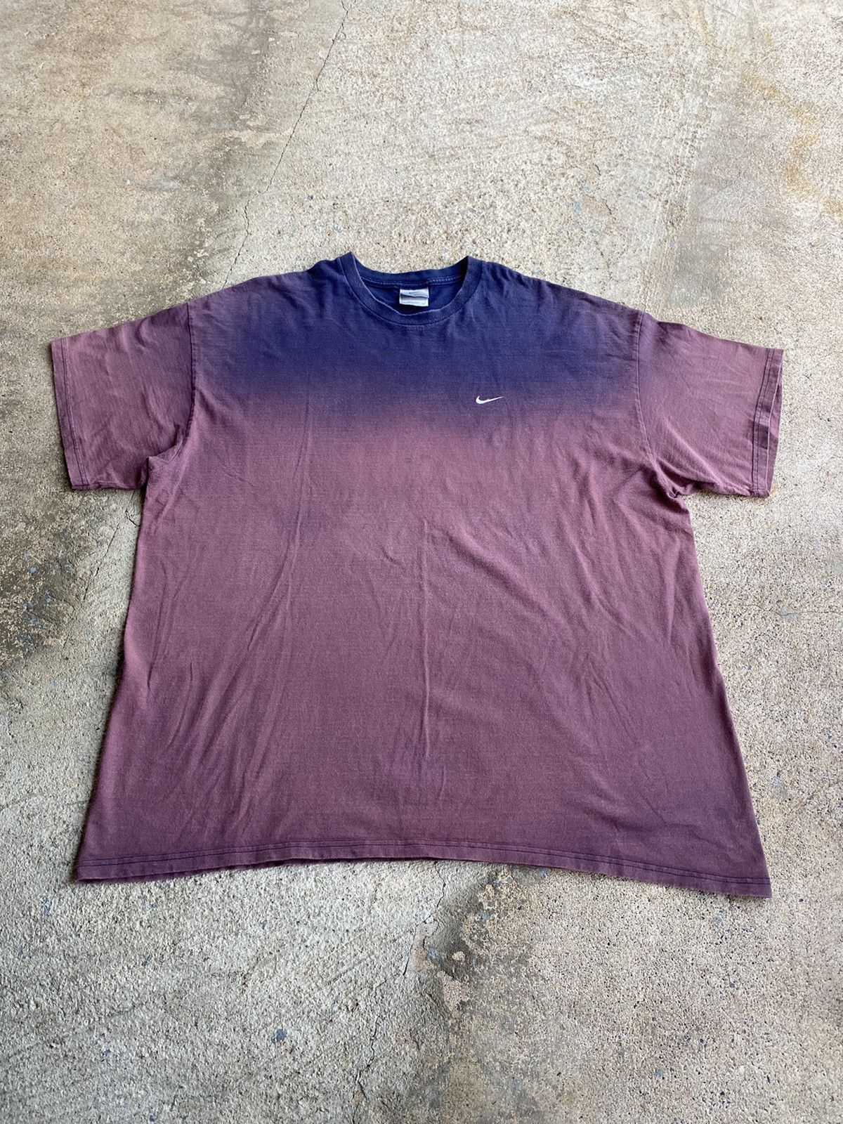 Nike × Vintage Vintage 90’s Crazy Nike Bleach Faded Essential 3XL Shirt Size US XXL / EU 58 / 5 - 1 Thumbnail