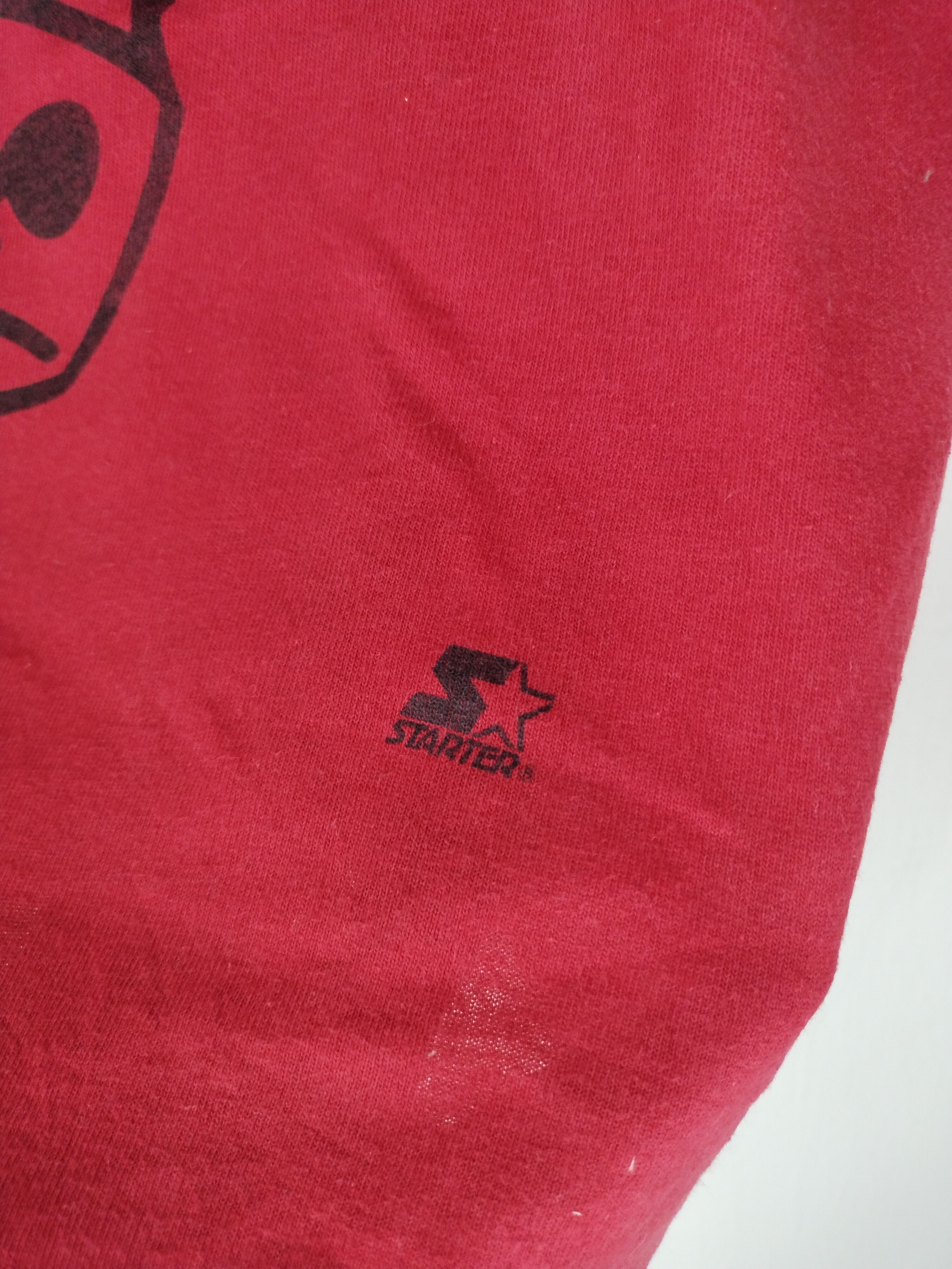 NBA THRASHED VINTAGE CHICAGO BULLS STARTER RED TEE Size US S / EU 44-46 / 1 - 8 Thumbnail