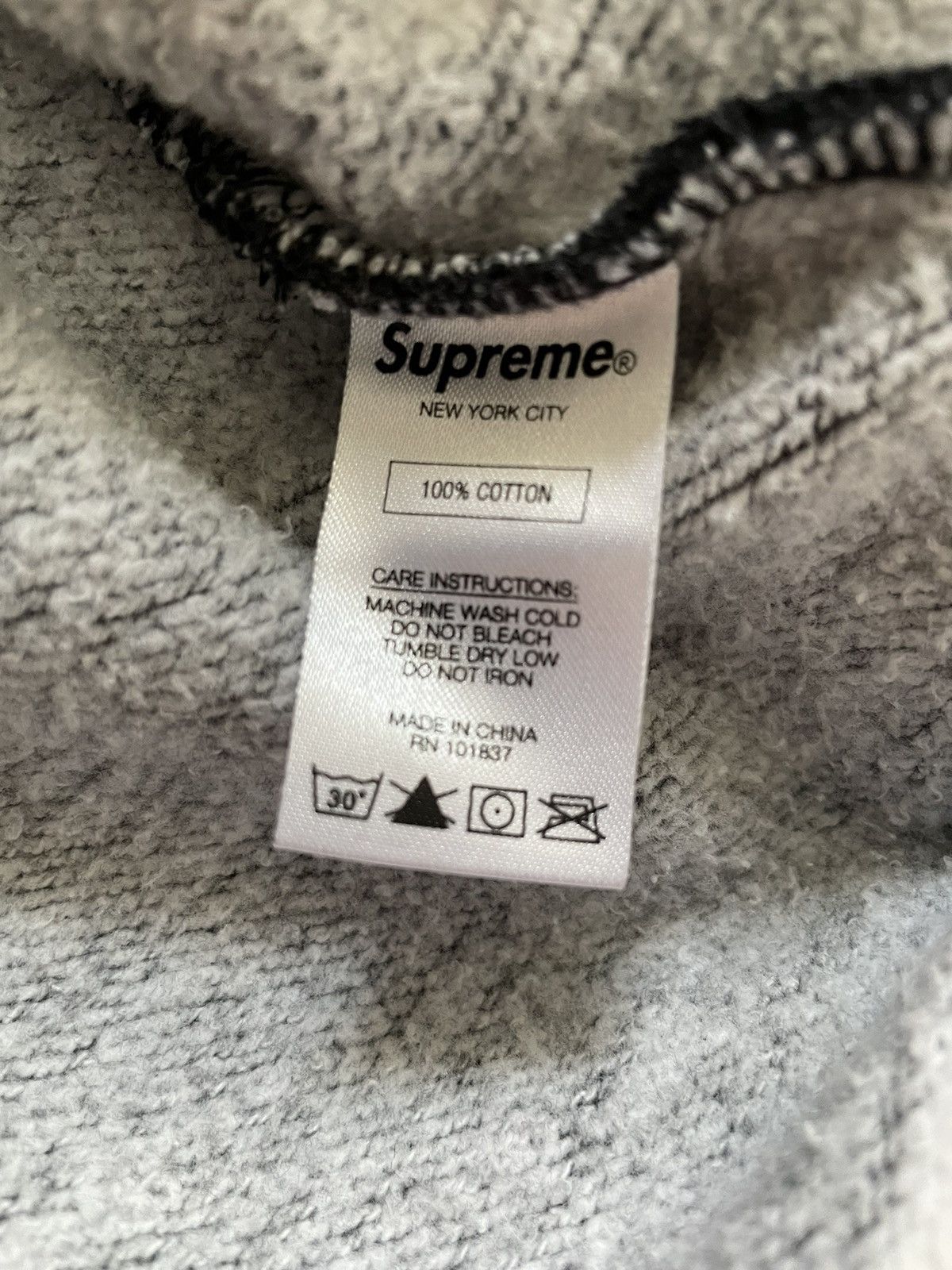 Supreme SUPREME sweater Size US L / EU 52-54 / 3 - 6 Thumbnail