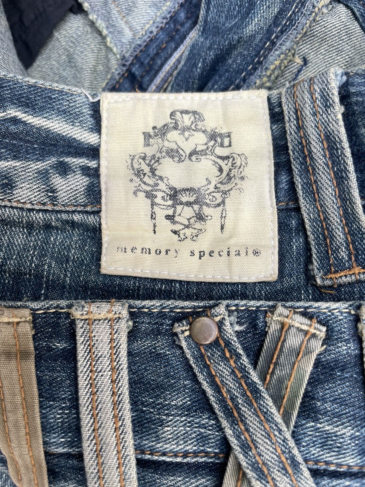 Japanese Brand Memory Special Double Waist Distressed Denim Size US 34 / EU 50 - 13 Thumbnail