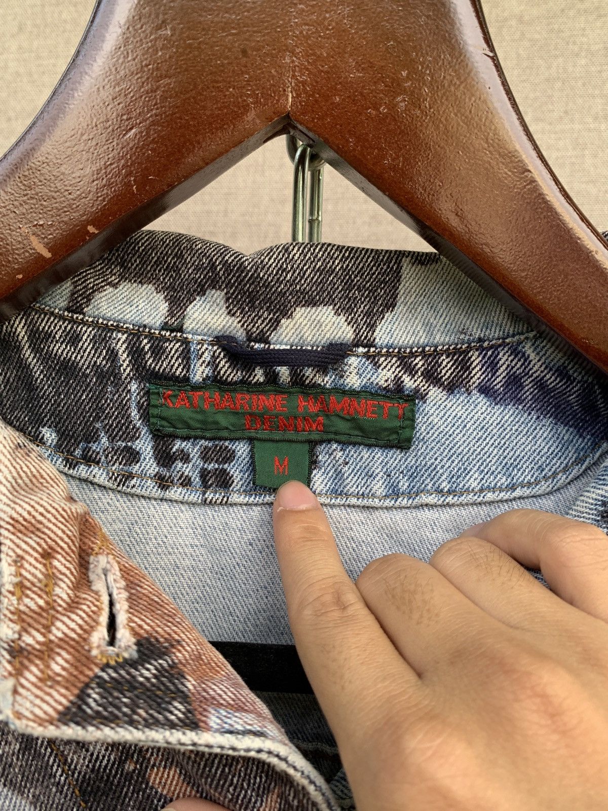 Katharine Hamnett London 90’s Katherine Hamnett printed denim jacket Size US S / EU 44-46 / 1 - 16 Thumbnail