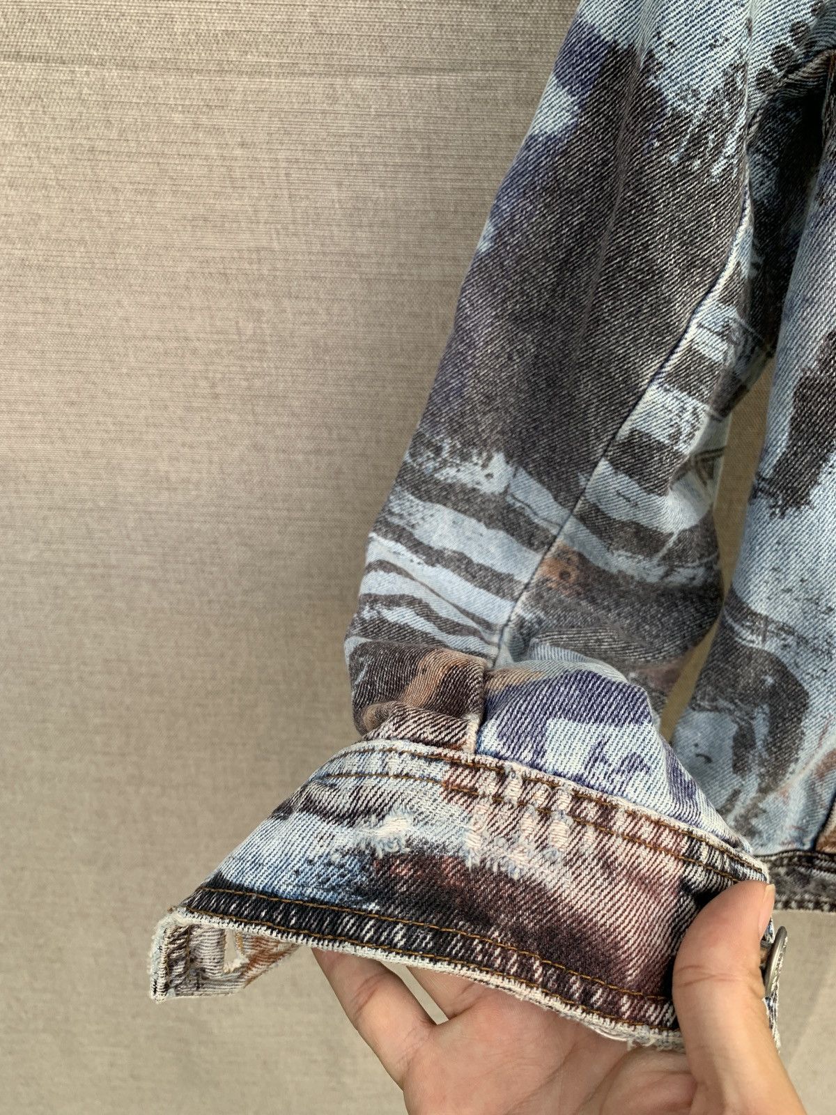 Katharine Hamnett London 90’s Katherine Hamnett printed denim jacket Size US S / EU 44-46 / 1 - 5 Thumbnail