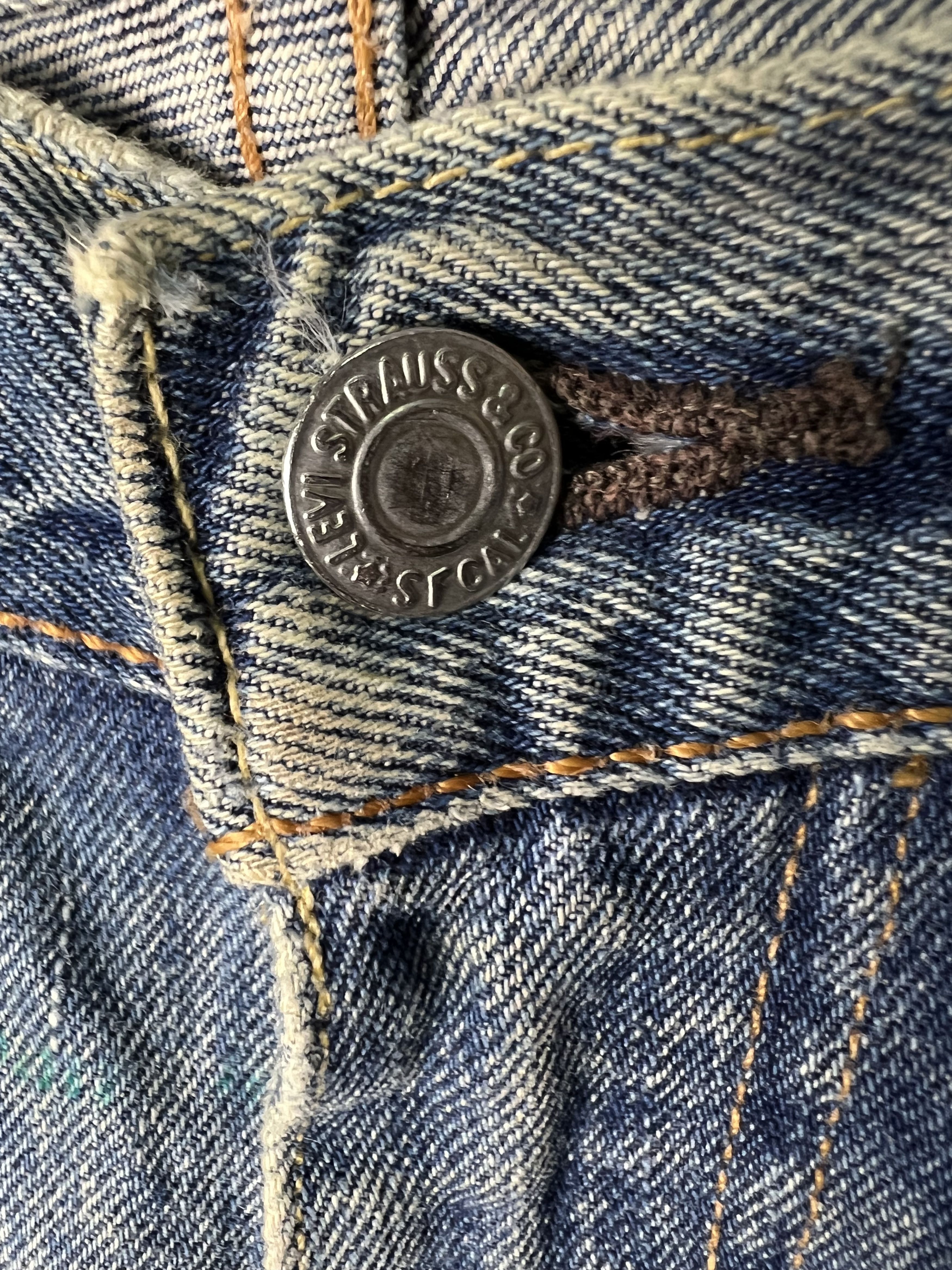Levi's 🔥Rare Vintage Levi’s White Oak Distressed Denim Size US 35 - 16 Thumbnail