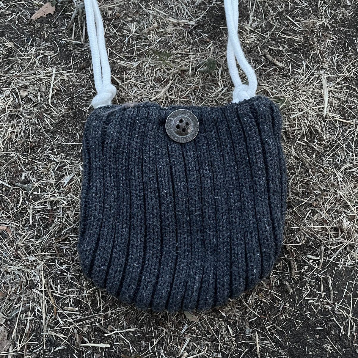 Vintage Vintage Y2K Japanese Crossbody Bag Streetwear Washed Boxy OS Size ONE SIZE - 2 Thumbnail