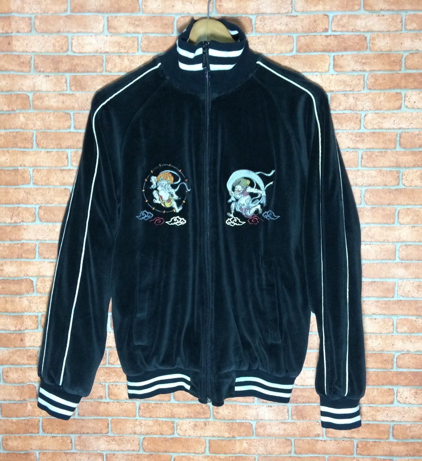 Other Vintage Sukajan Fujin Raijin Velvet Size US M / EU 48-50 / 2 - 3 Thumbnail