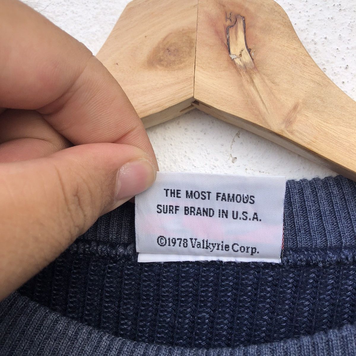 Japanese Brand THE FAMOUS SURF BRAND MADE IN USA BEAR SWEATSHIRT Size US M / EU 48-50 / 2 - 9 Thumbnail