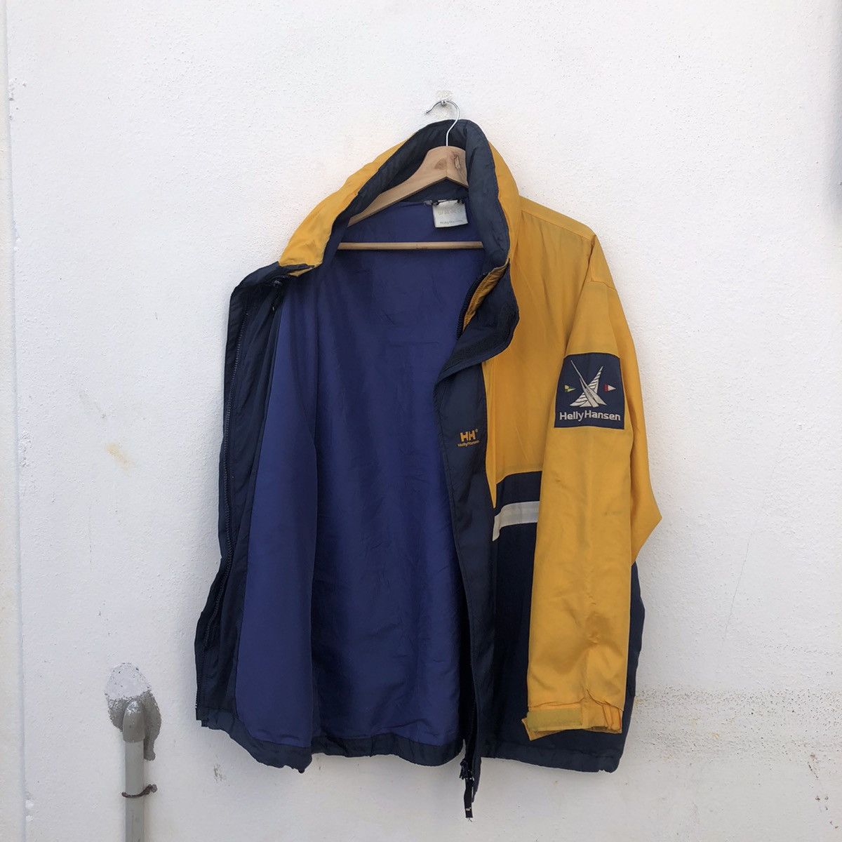 Helly Hansen RARE COMBINATION COLOUR HELLY HANSEN HOODIE WINDBREAKER Size US L / EU 52-54 / 3 - 10 Thumbnail