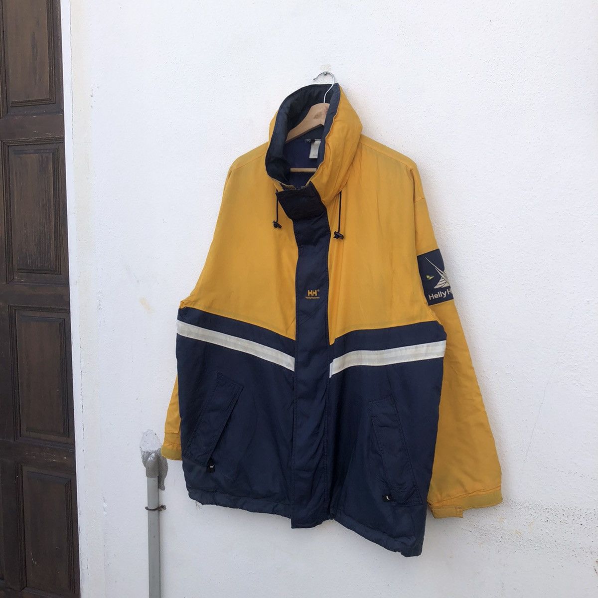 Helly Hansen RARE COMBINATION COLOUR HELLY HANSEN HOODIE WINDBREAKER Size US L / EU 52-54 / 3 - 2 Thumbnail