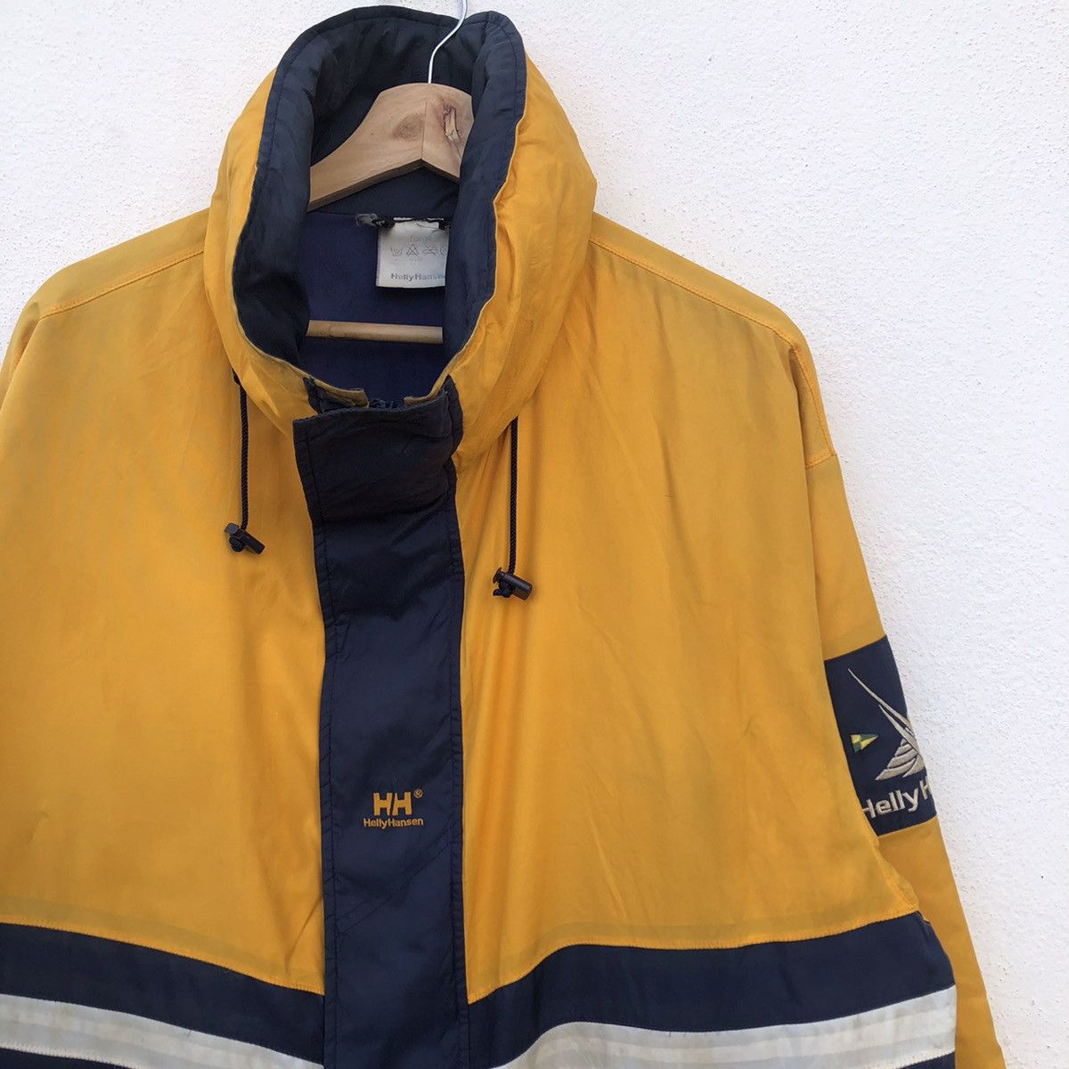 Helly Hansen RARE COMBINATION COLOUR HELLY HANSEN HOODIE WINDBREAKER Size US L / EU 52-54 / 3 - 3 Thumbnail