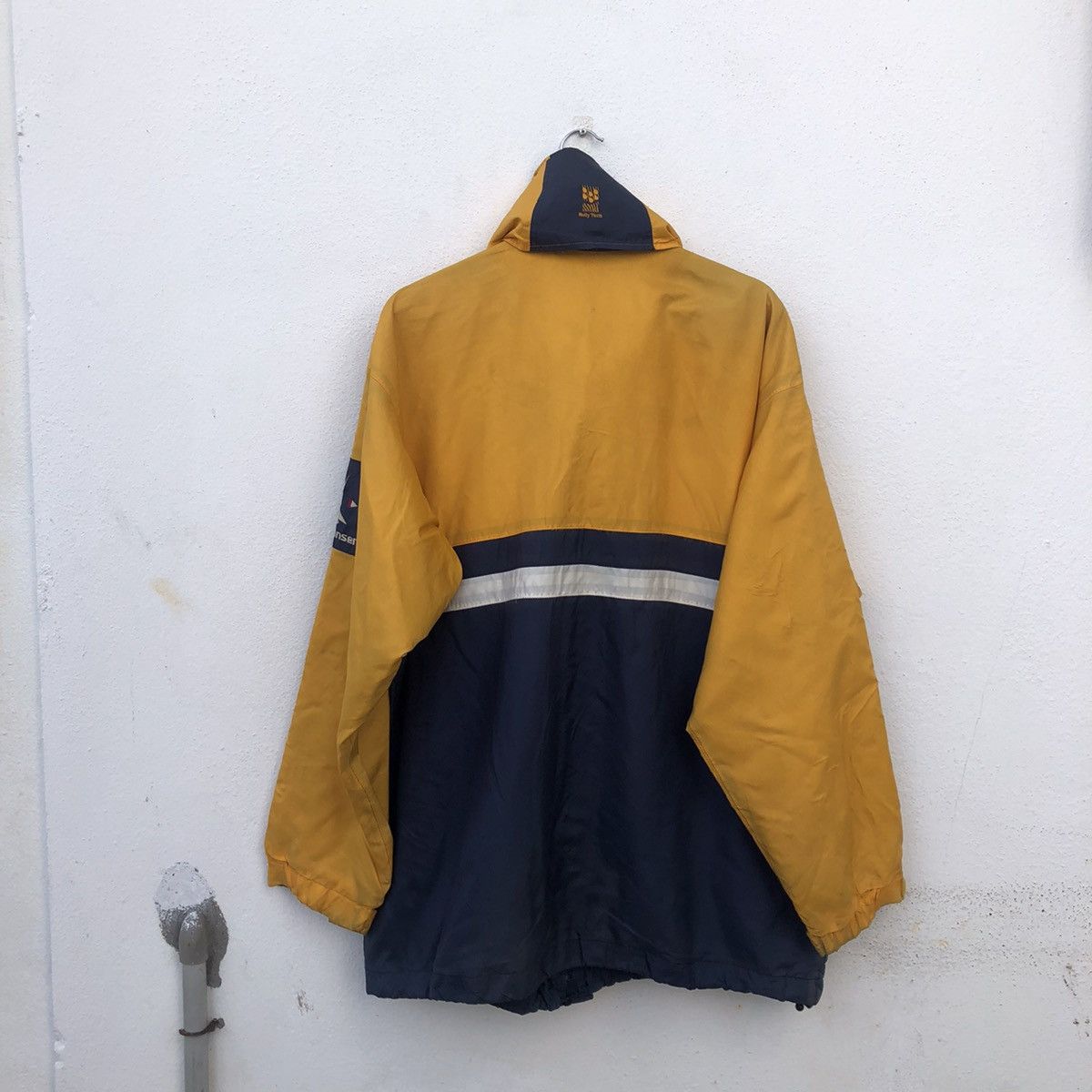 Helly Hansen RARE COMBINATION COLOUR HELLY HANSEN HOODIE WINDBREAKER Size US L / EU 52-54 / 3 - 8 Thumbnail