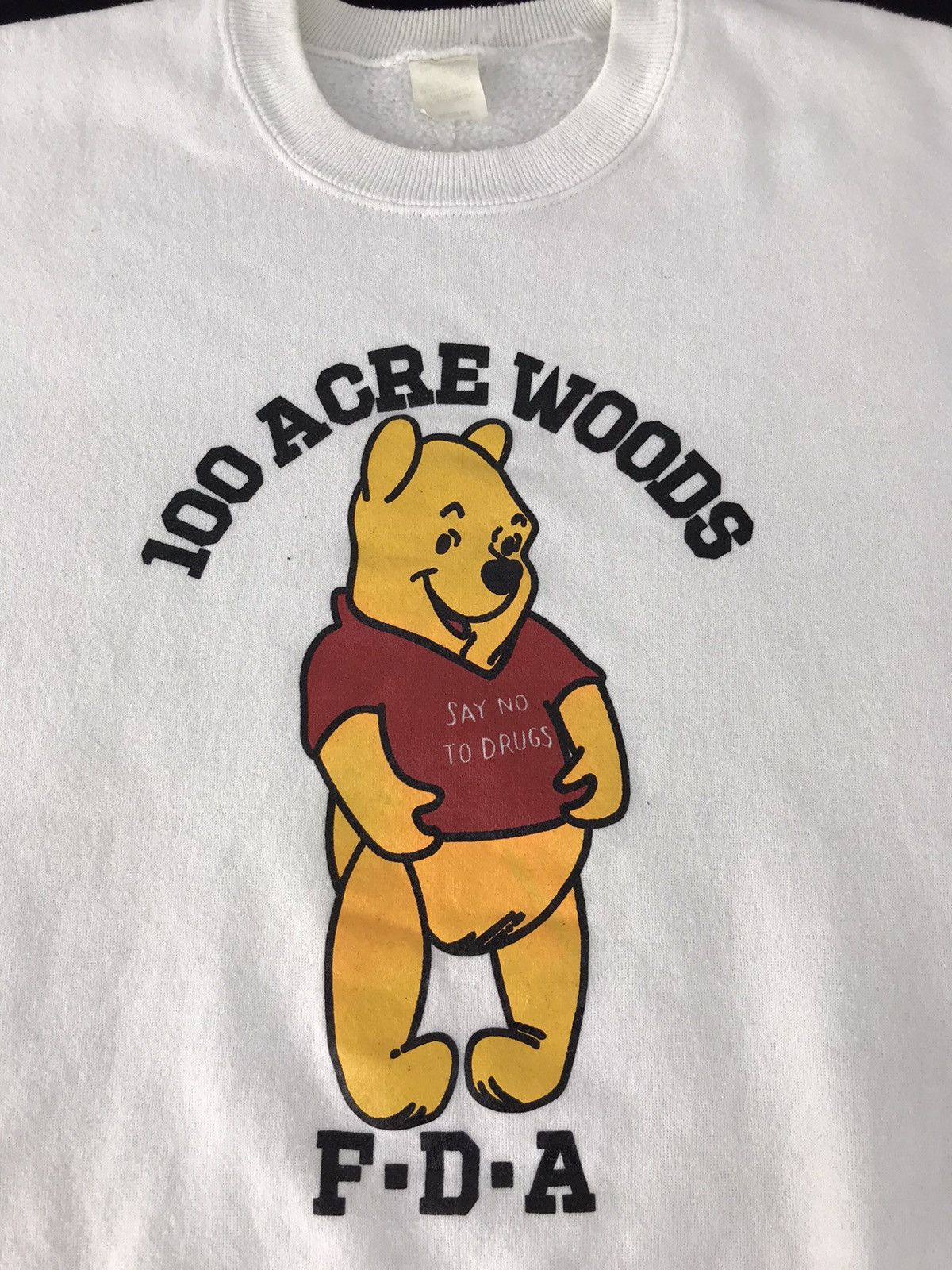 Cartoon Network × Disney × Vintage Vintage Winnie The Pooh 100 Acre Woods FDA K113j Size US S / EU 44-46 / 1 - 3 Thumbnail