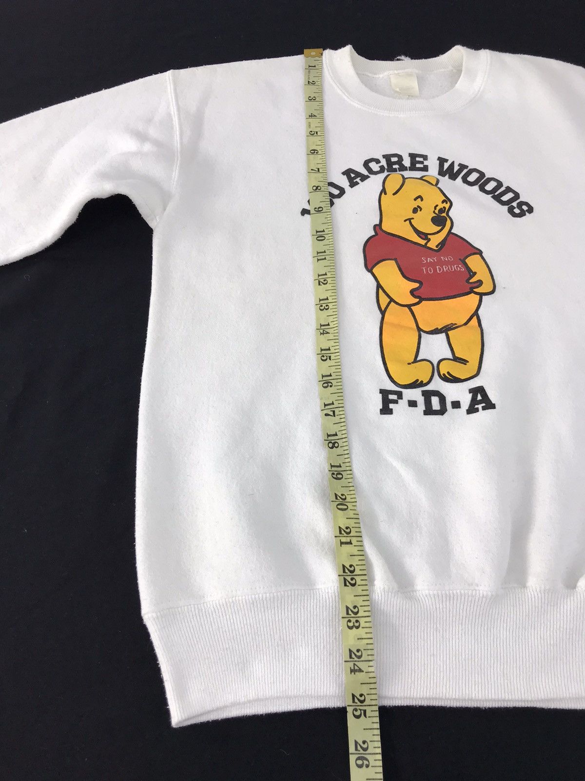 Cartoon Network × Disney × Vintage Vintage Winnie The Pooh 100 Acre Woods FDA K113j Size US S / EU 44-46 / 1 - 8 Thumbnail