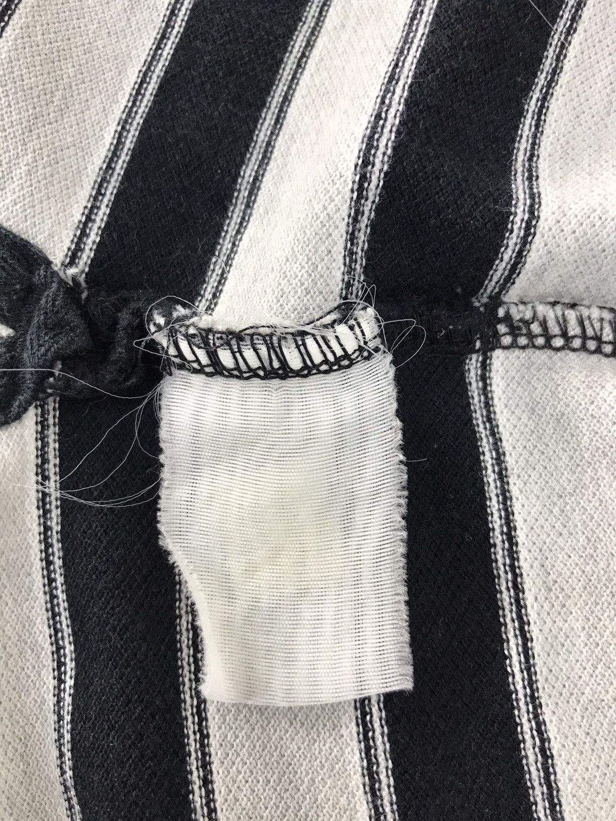 Champion × Vintage Champion Polo T-shirt Tee Striped Design Unisex Wear Size US L / EU 52-54 / 3 - 8 Thumbnail