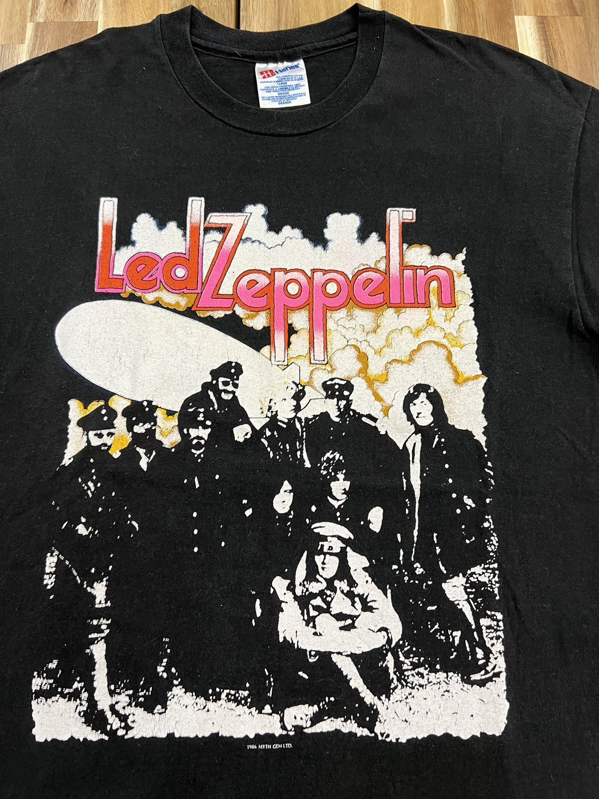 Band Tees Vintage 80’s Led Zeppelin Band Tee Shirts Size US L / EU 52-54 / 3 - 3 Thumbnail
