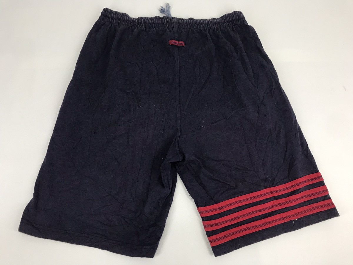 Adidas Adidas Short Pant Sportswear Athletic Stretchable Waist Size US 30 / EU 46 - 2 Thumbnail