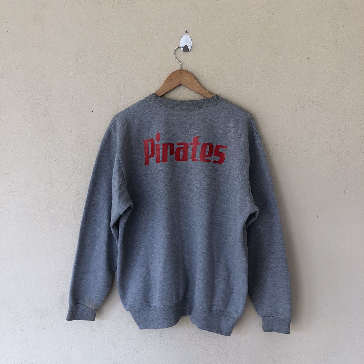 Vintage VINTAGE 90’s LINE PIRATES SPORTWEAR Size US L / EU 52-54 / 3 - 2 Thumbnail