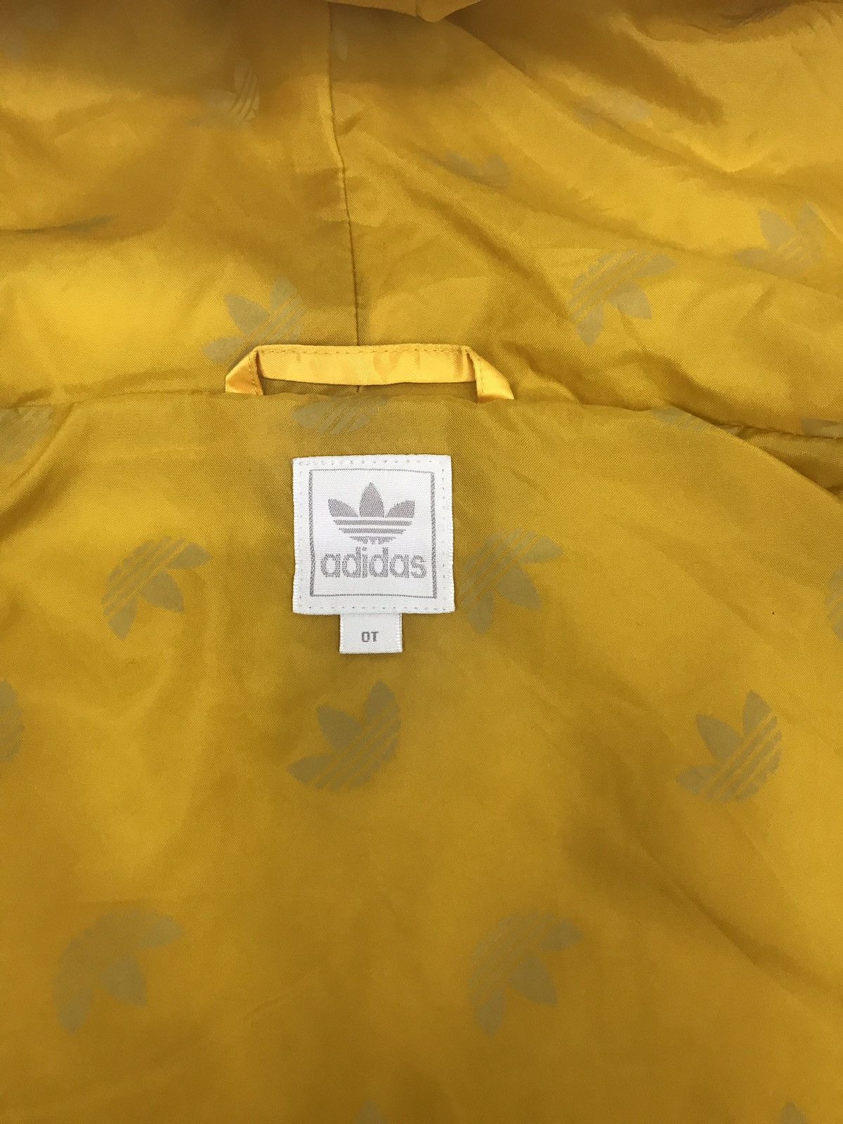 Adidas Adidas Trefoil Quilted Jacket Windbreaker Hoodie Size US M / EU 48-50 / 2 - 5 Thumbnail