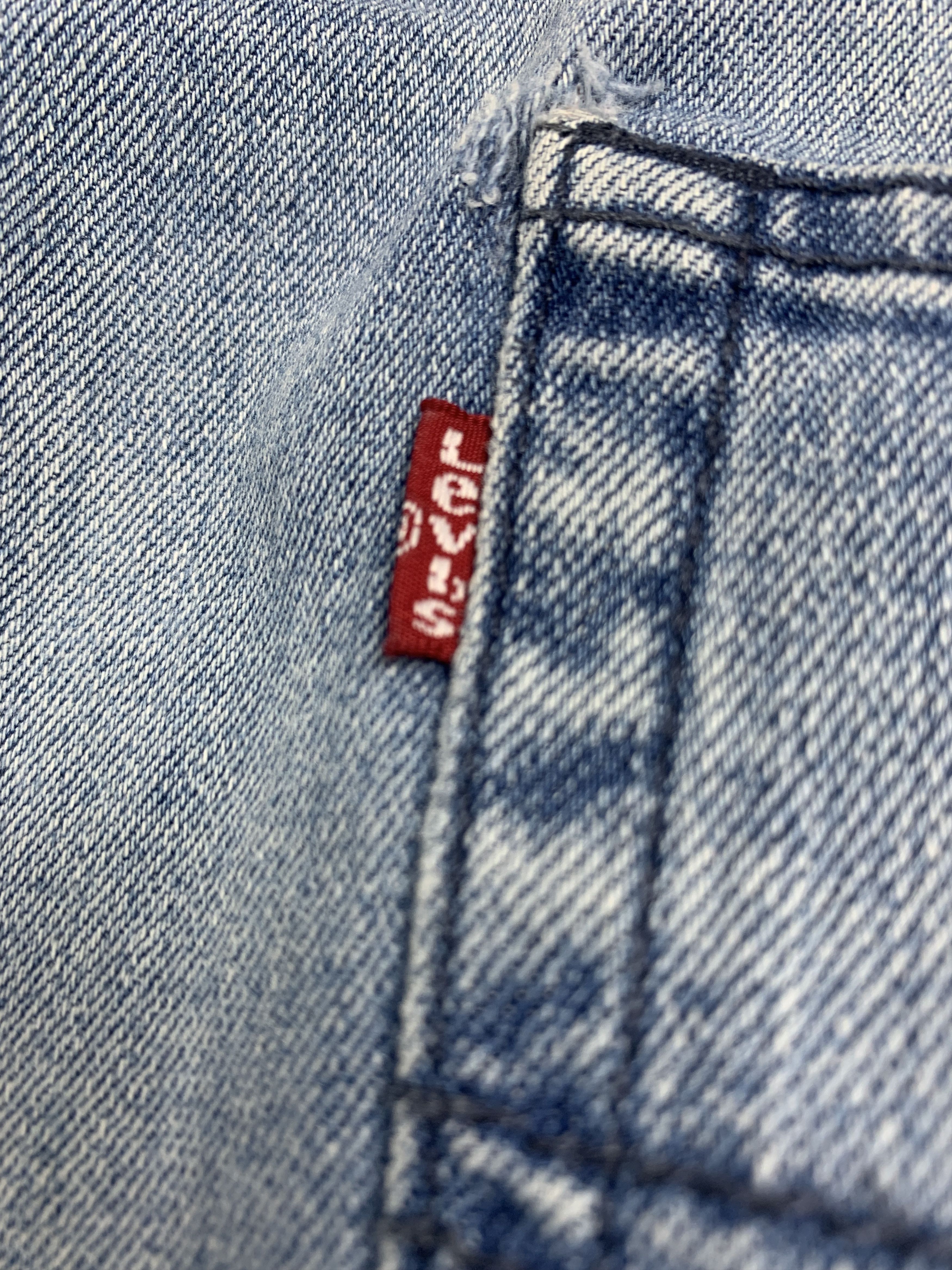Levi's × Vintage Vintage LEVI'S 514 Distressed Straight Cut Mid Wash Jeans Size US 34 / EU 50 - 8 Thumbnail