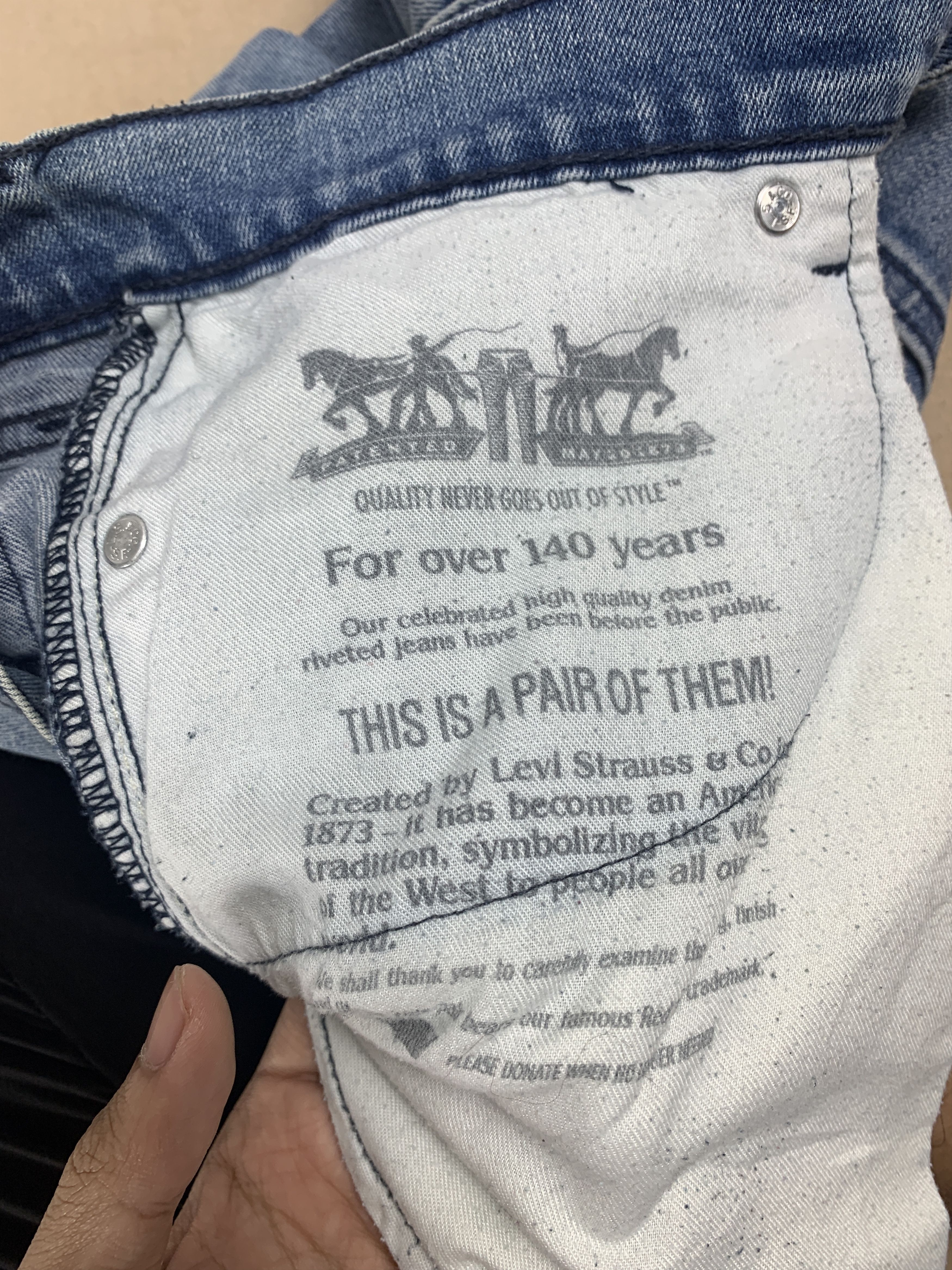 Levi's × Vintage Vintage LEVI'S 514 Distressed Straight Cut Mid Wash Jeans Size US 34 / EU 50 - 9 Thumbnail