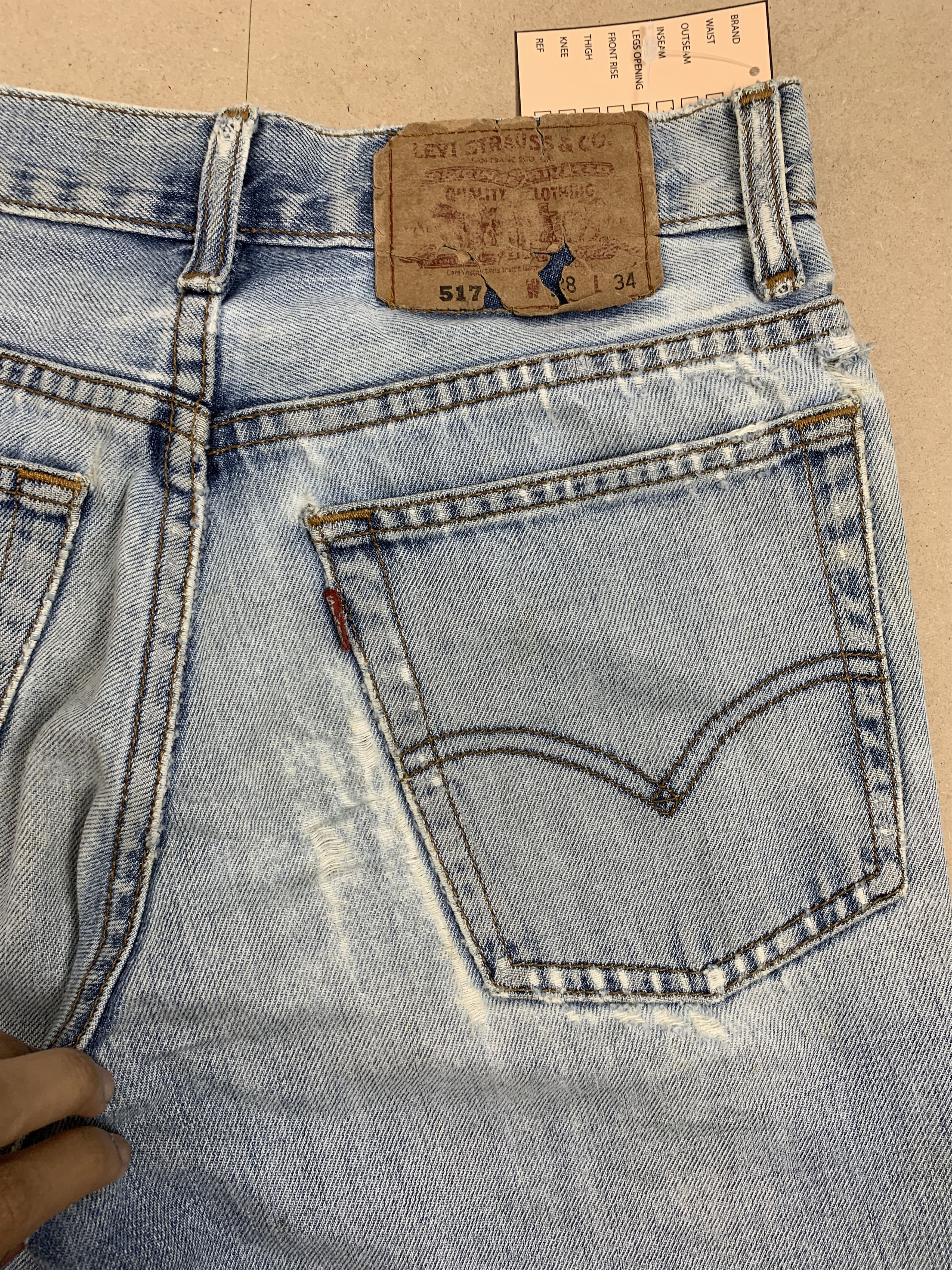 Levi's Vintage LEVI'S 517 Distressed Flared Bootcut Jeans P0143 Size US 26 / EU 42 - 10 Thumbnail