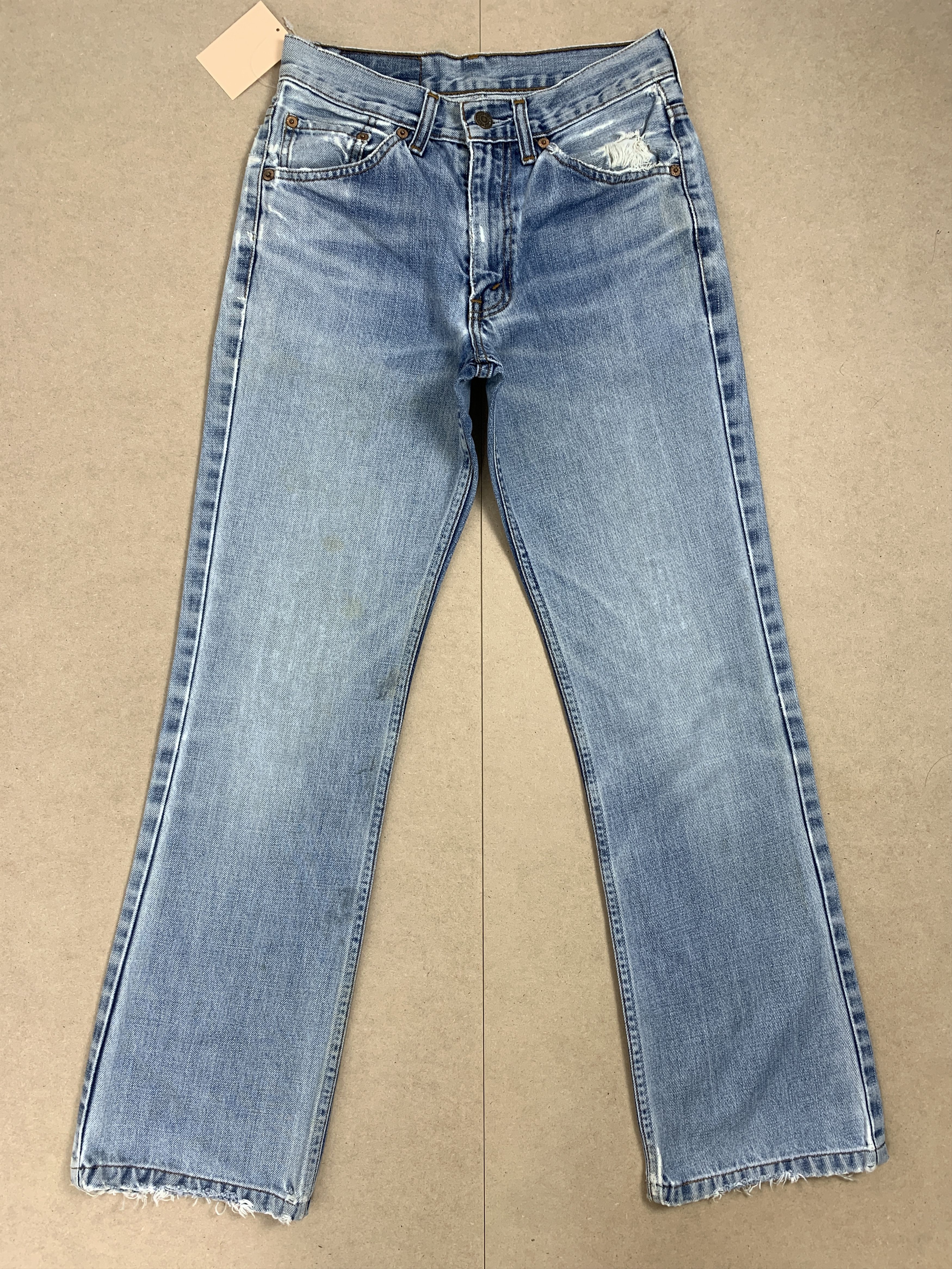 Levi's Vintage LEVI'S 517 Distressed Flared Bootcut Jeans P0143 Size US 26 / EU 42 - 1 Thumbnail