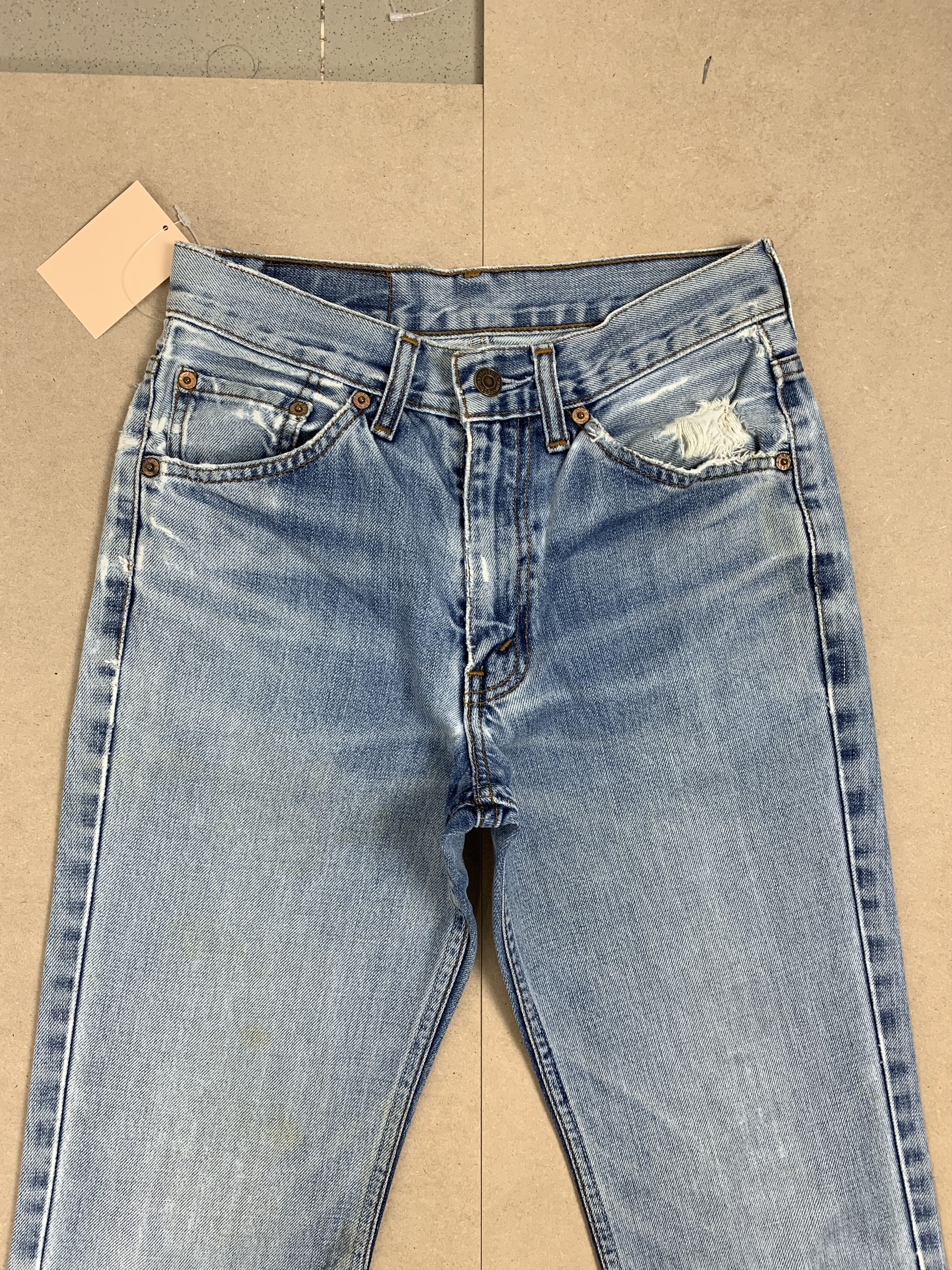 Levi's Vintage LEVI'S 517 Distressed Flared Bootcut Jeans P0143 Size US 26 / EU 42 - 3 Thumbnail